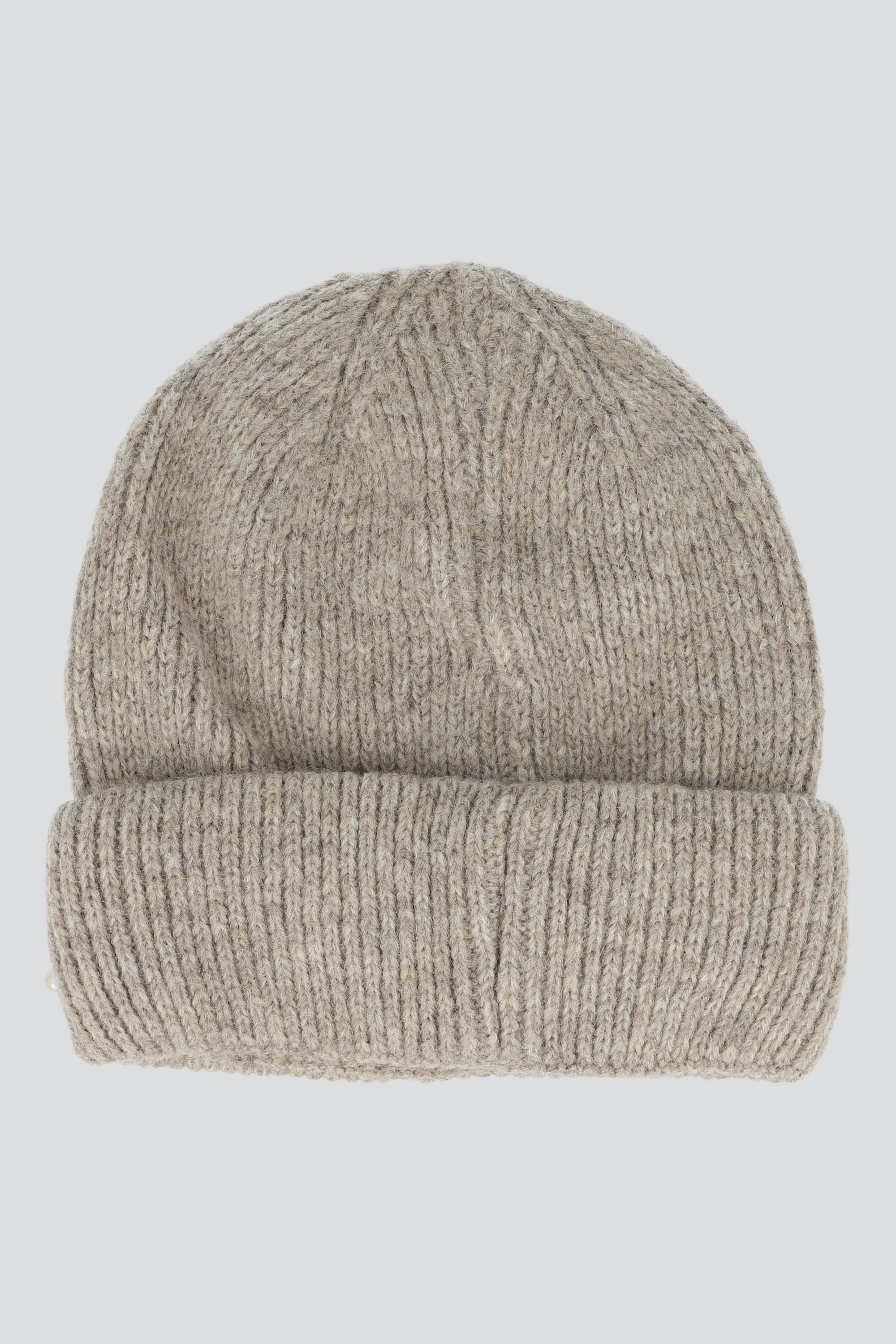 Beanie aplicacion metalica - Image 4