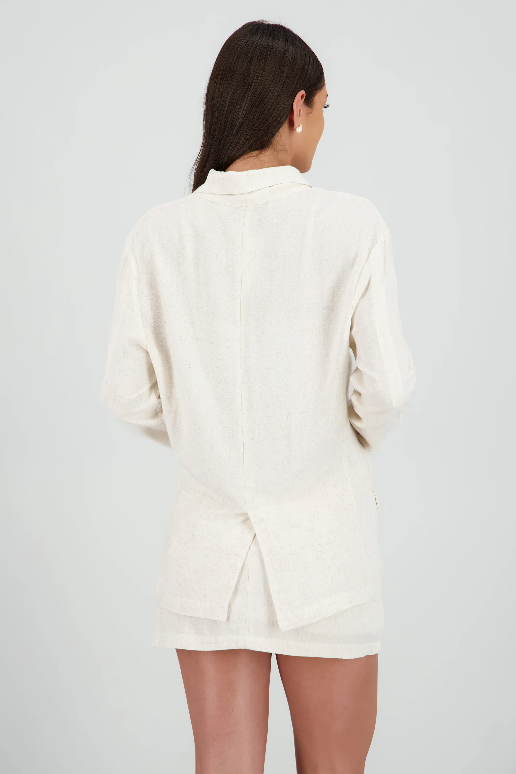 Blazer liso efecto lino con bolsas - Image 4