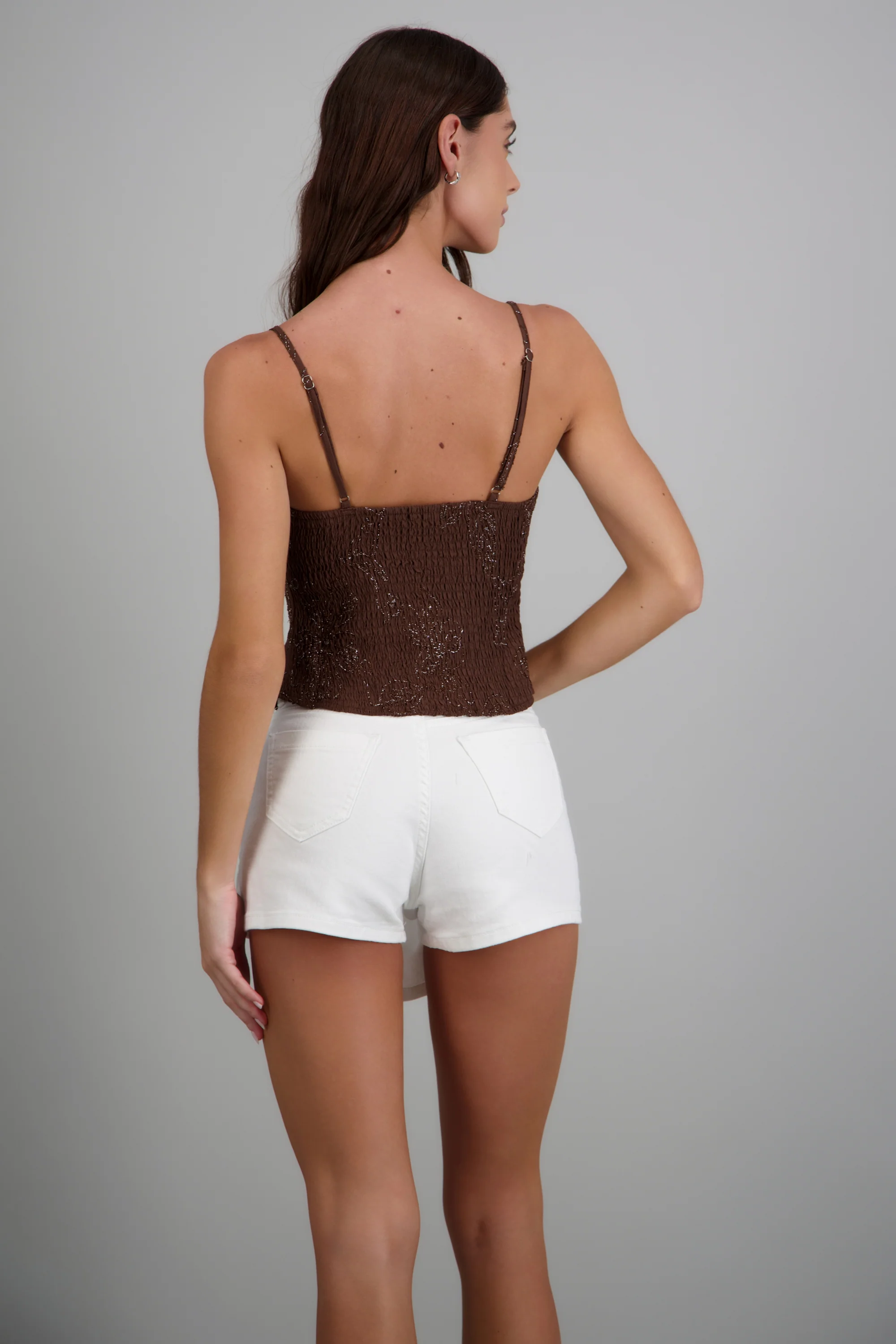 Blusa de tirantes de flores luminosas - Image 4
