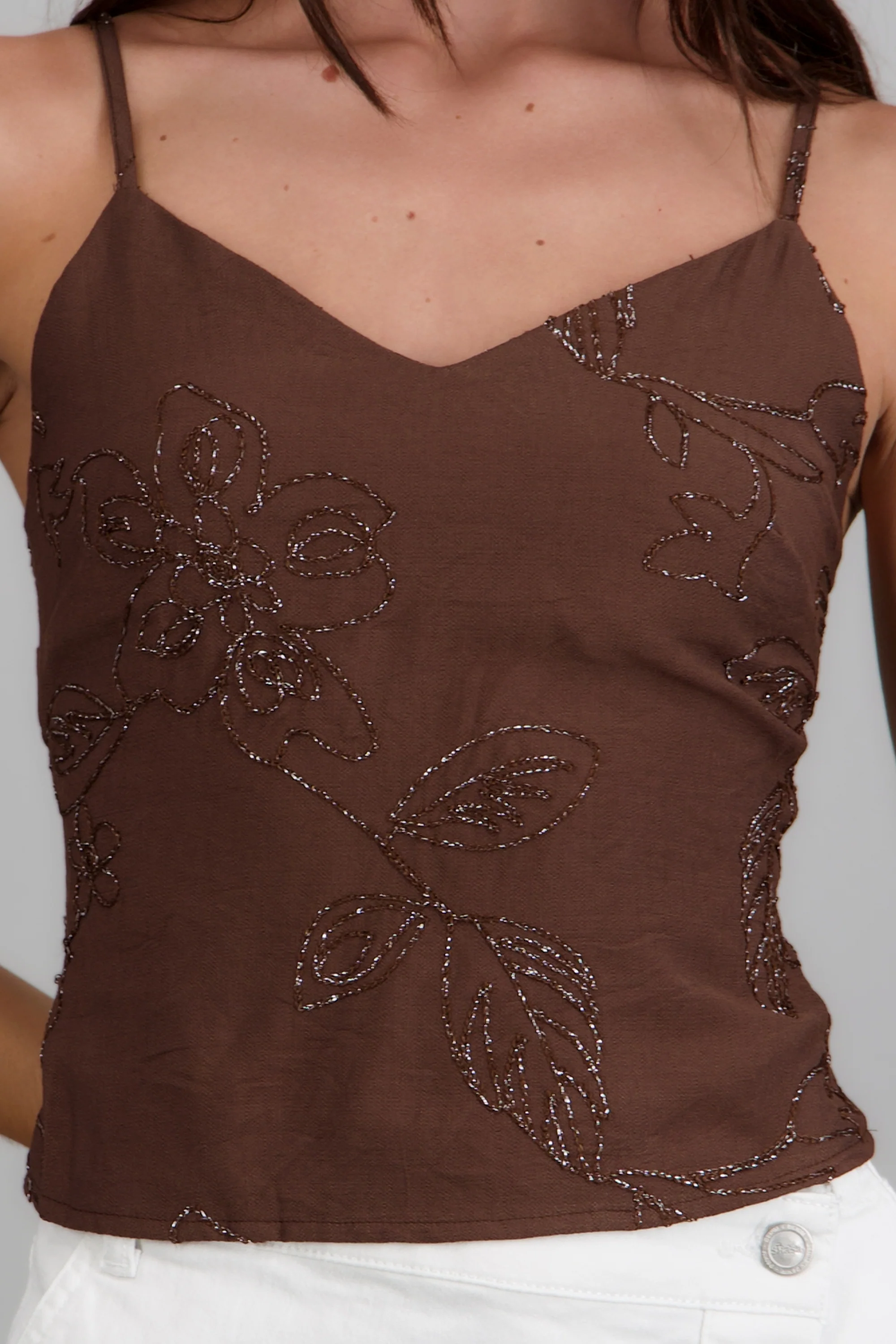 Blusa de tirantes de flores luminosas - Image 5