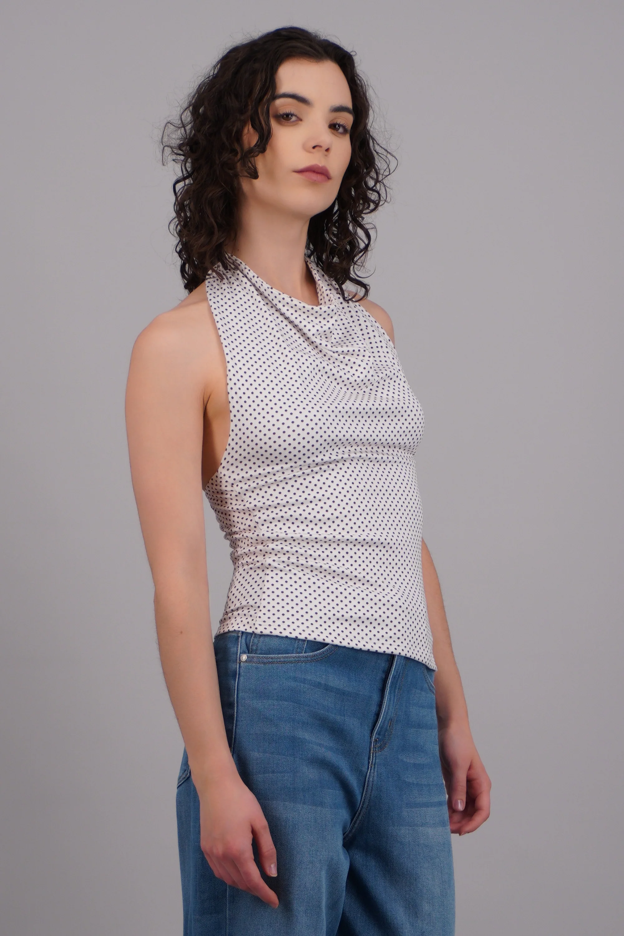 Blusa halter cuello drapeado polka - Image 2