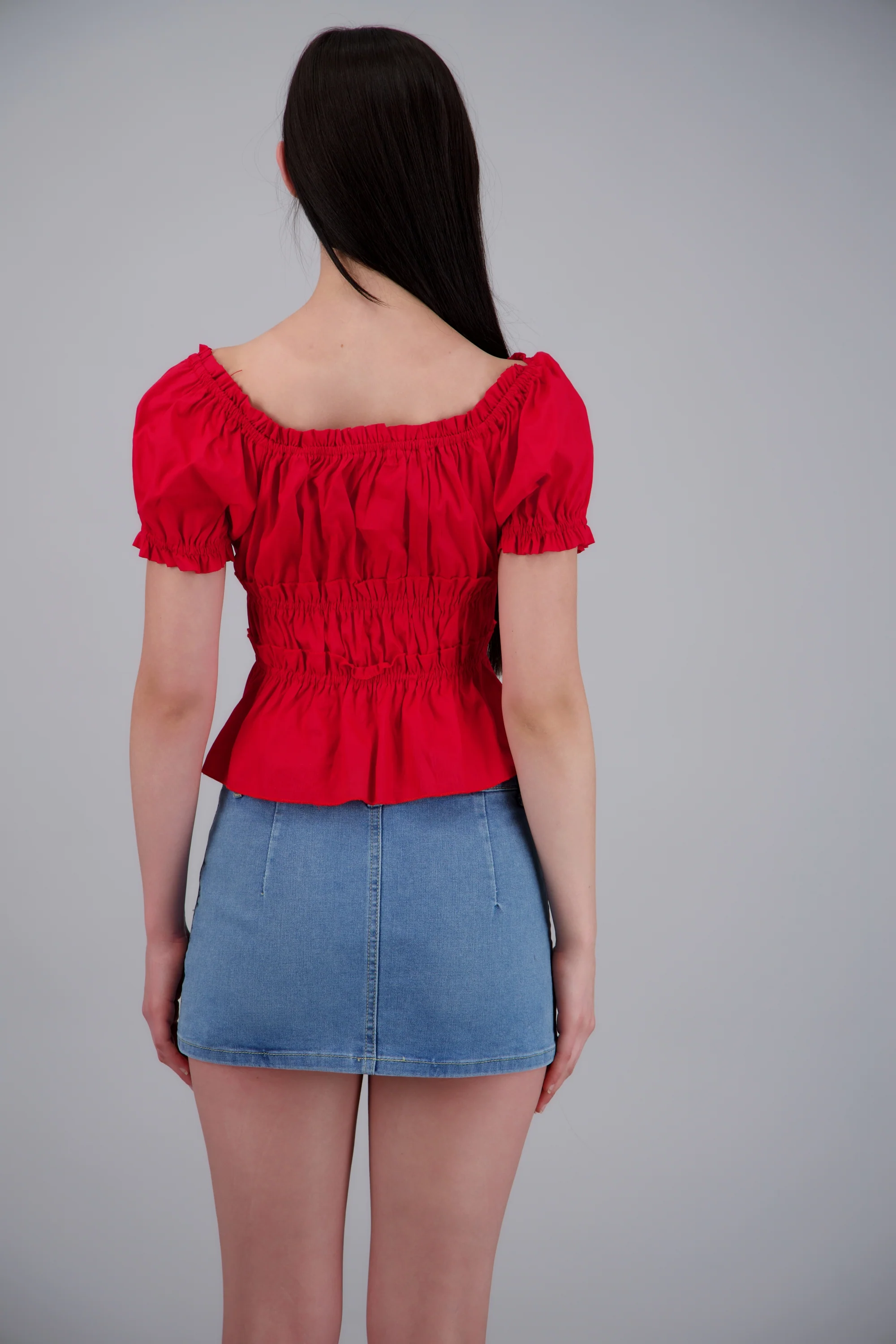 Blusa manga corta detalle resortes - Image 4