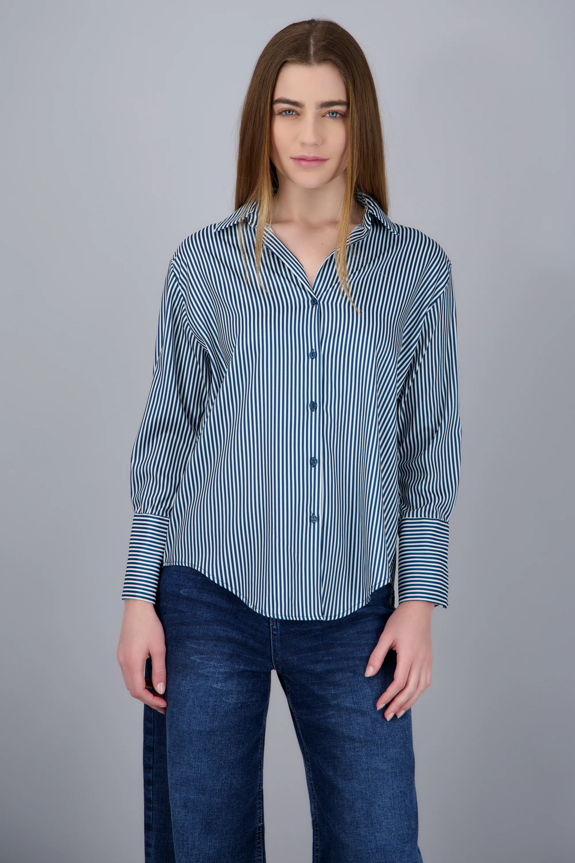 Blusa satin rayas manga larga Hypsters - Image 6