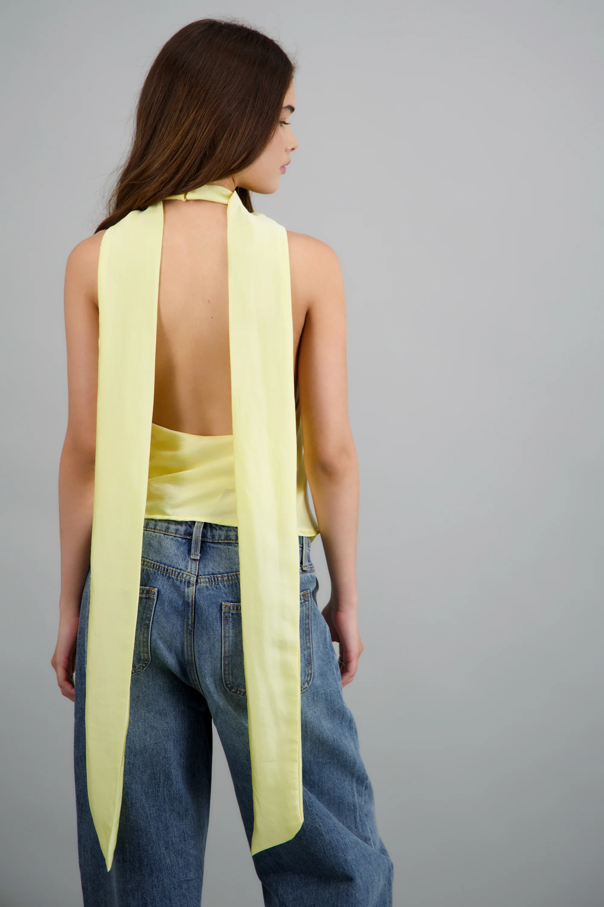 Blusa halter detalle bufanda - Image 4