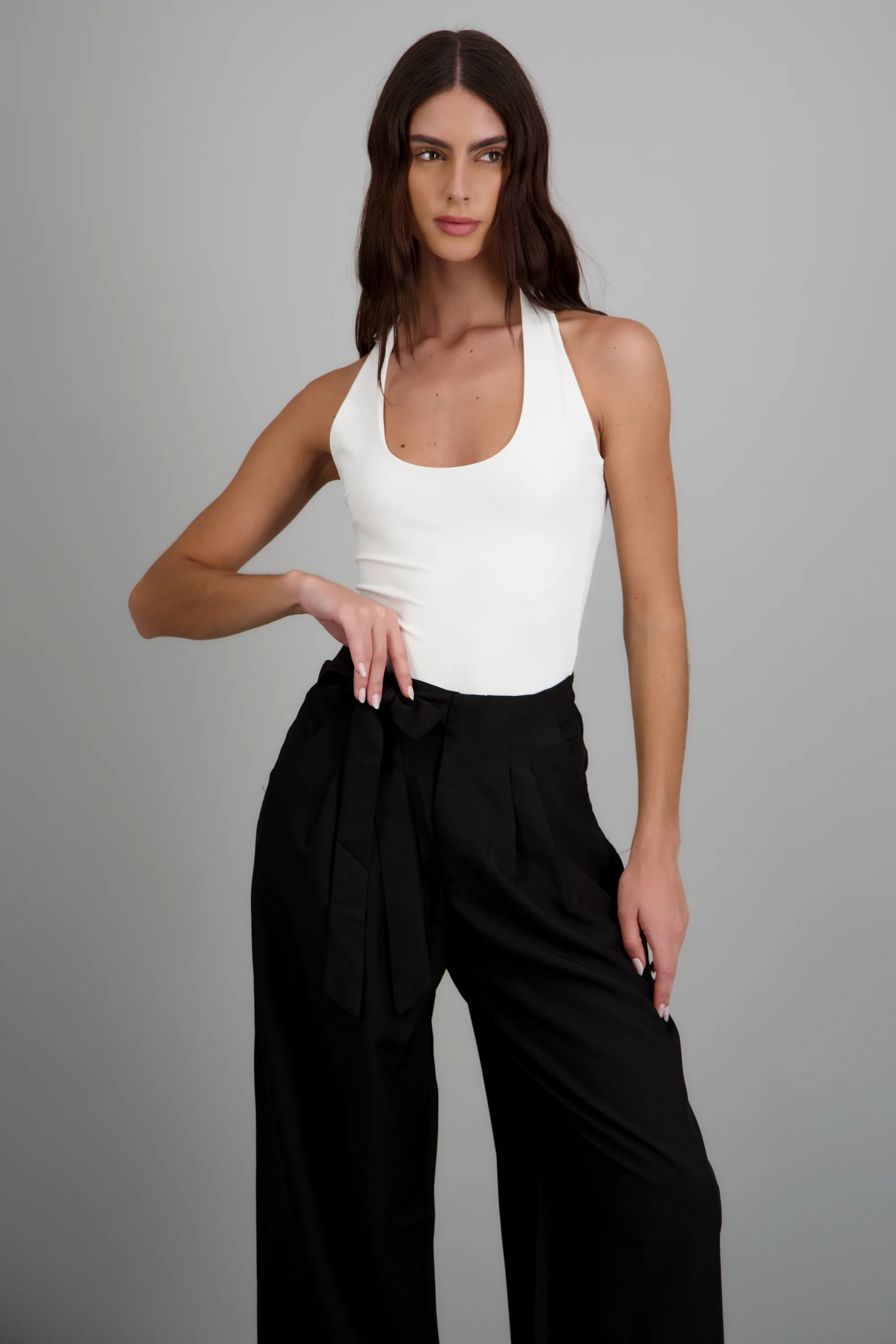 Body halter escote redondo - Image 3