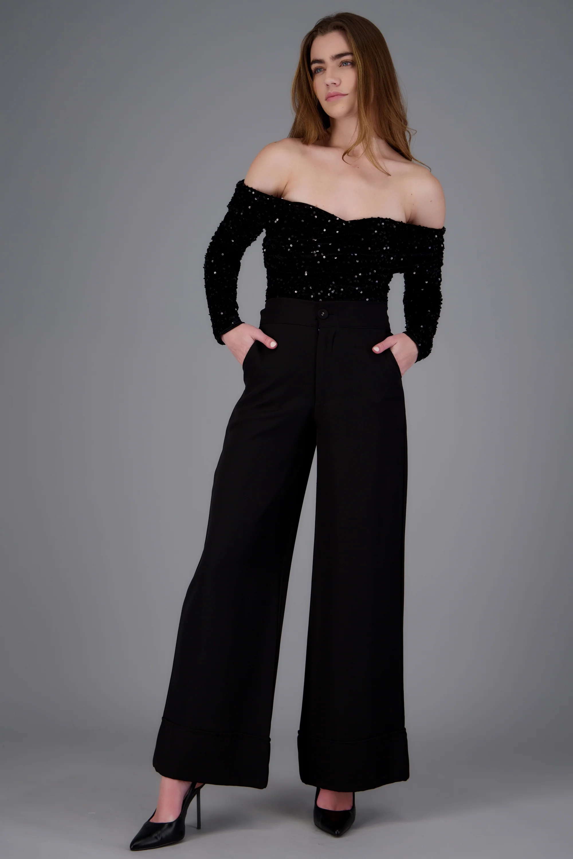 Body strapless manga larga lentejuela