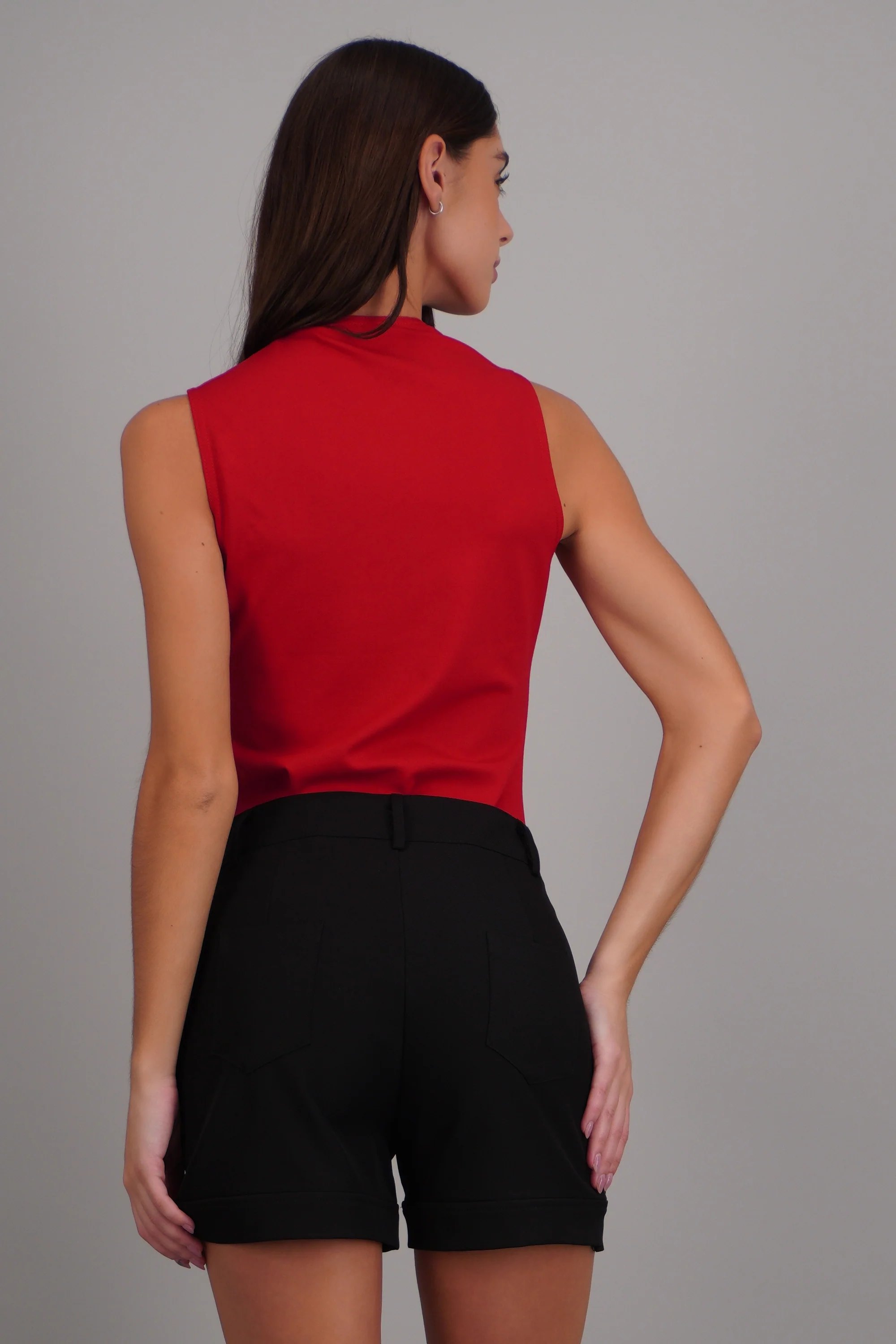 Body tirantes detalle broche - Image 3