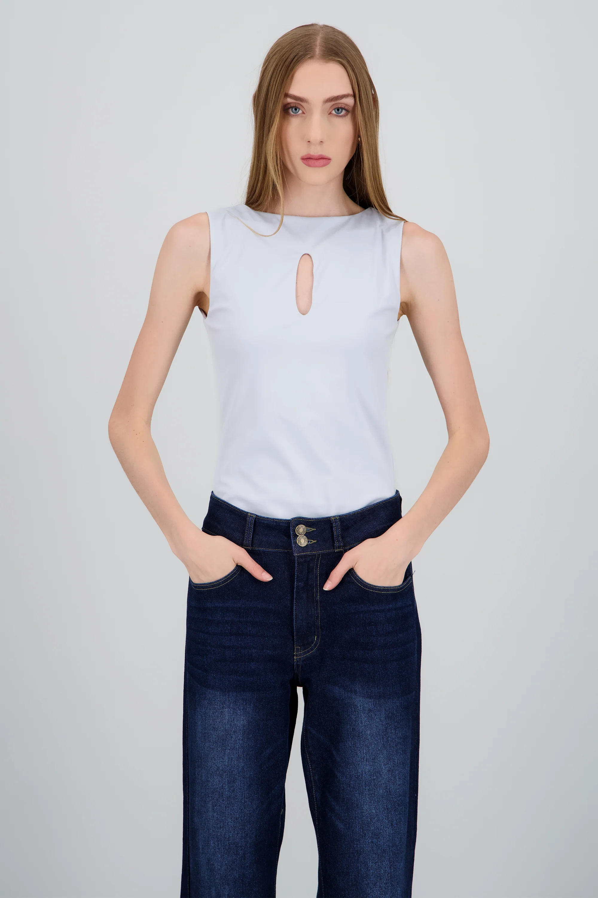 Bodysuit corte al frente