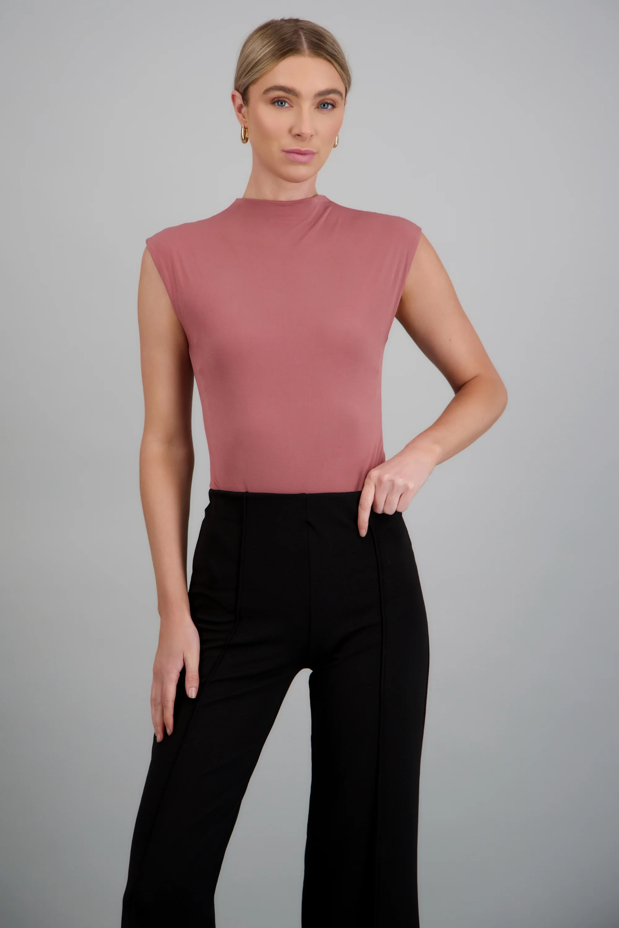 Bodysuit cuello semi alto sin mangas - Image 3