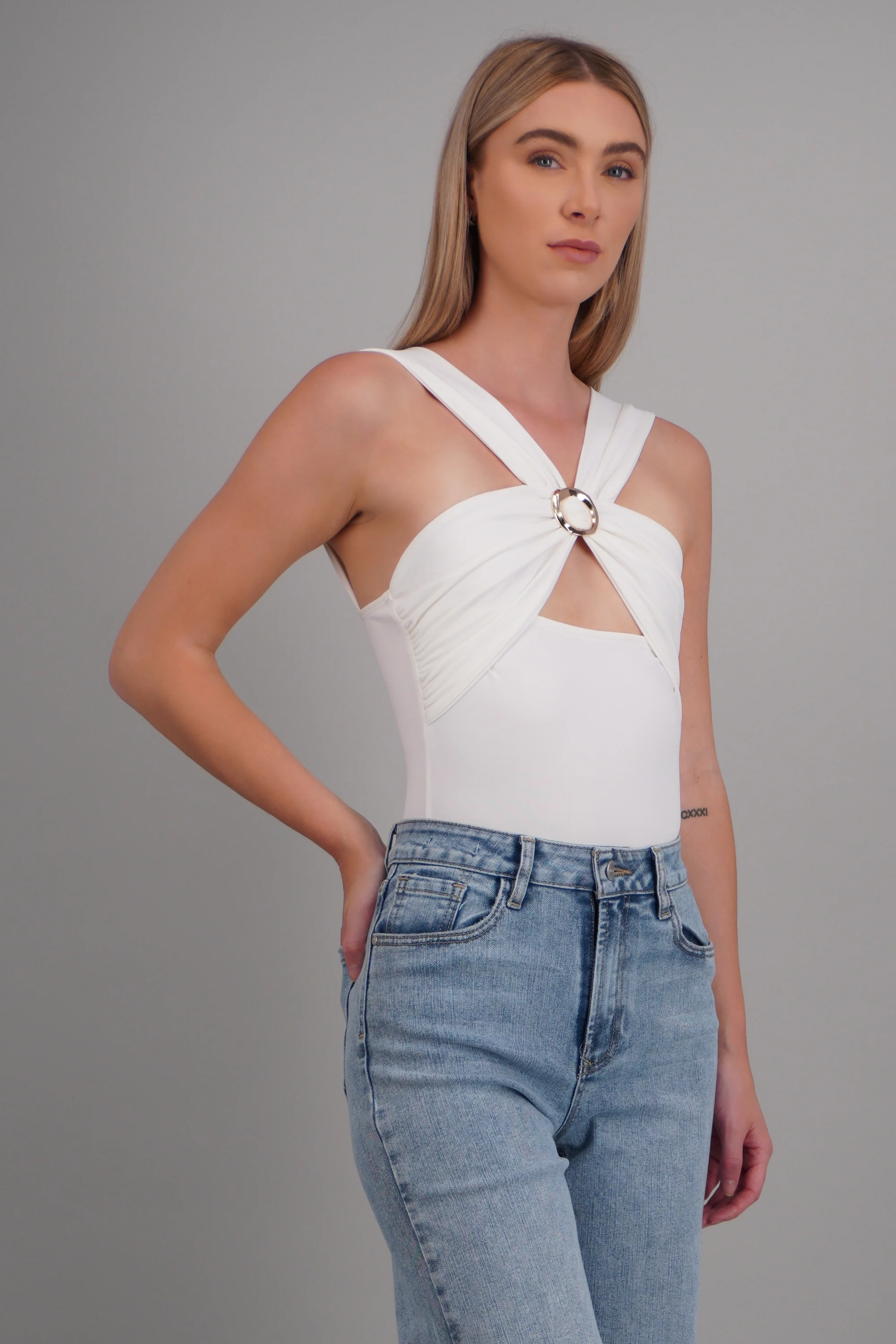 Bodysuit detalle herraje con abertura - Image 2