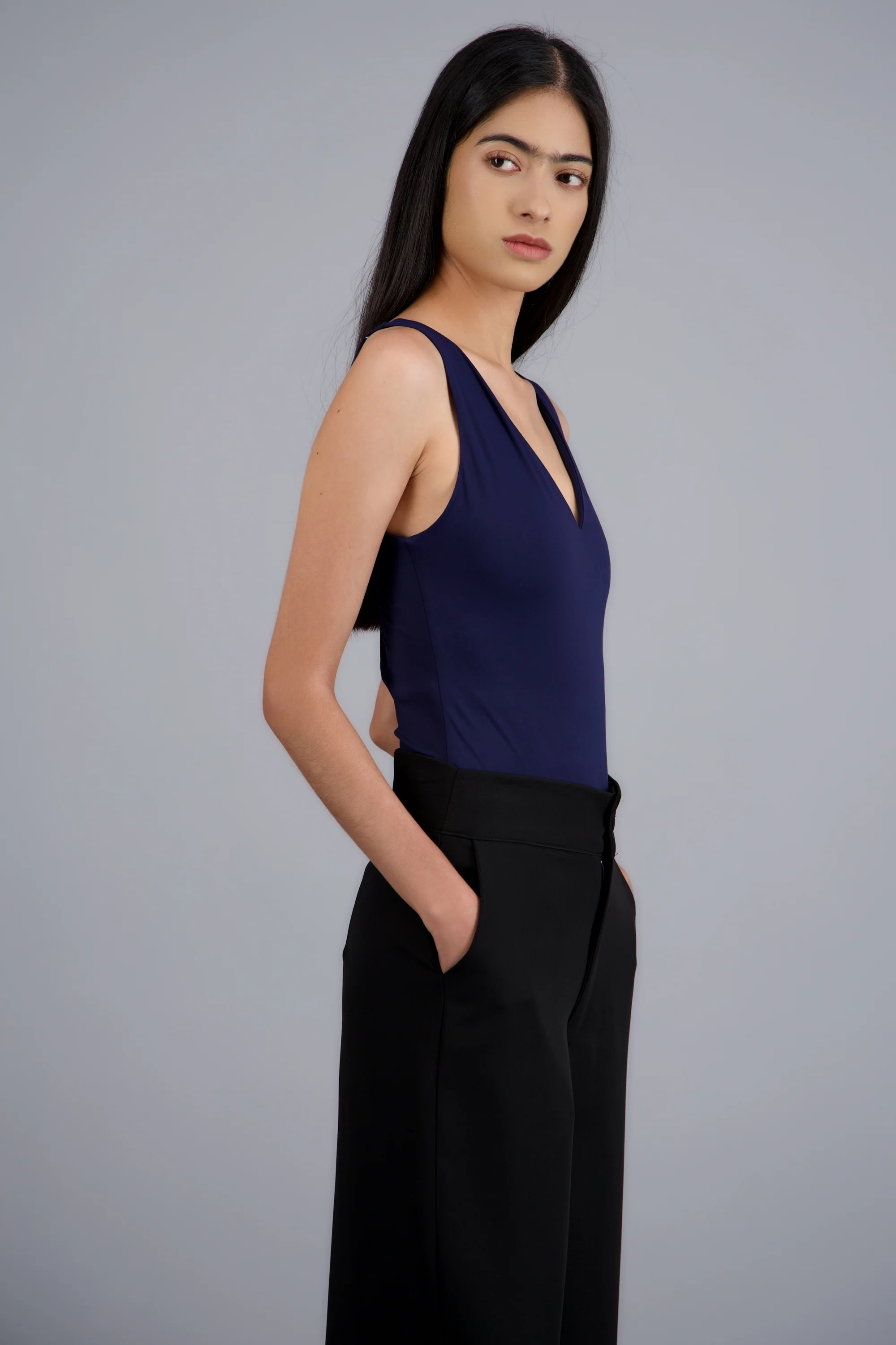 Bodysuit escote V liso - Image 3