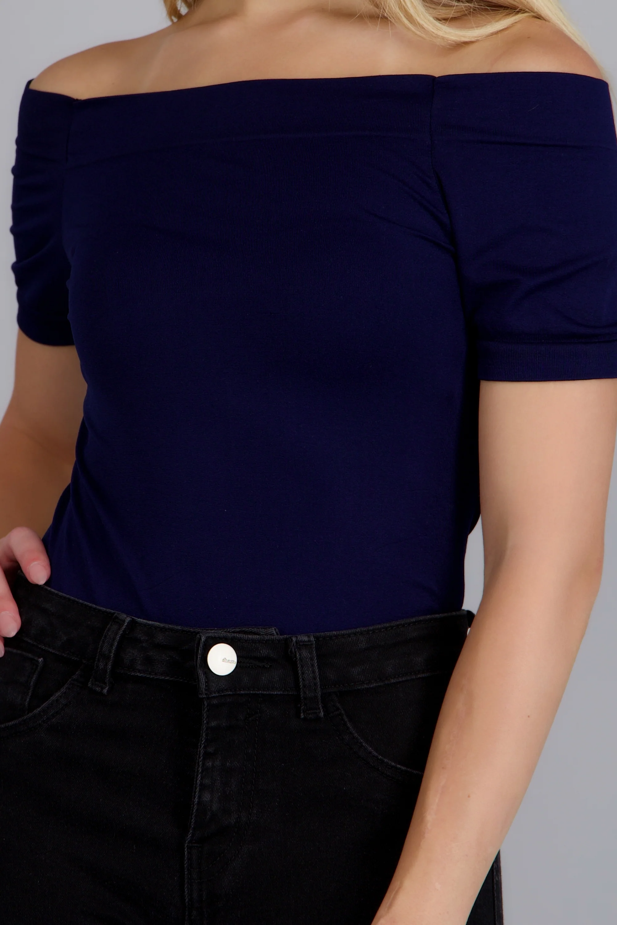 Bodysuit Liso Hombros Descubiertos - Image 5