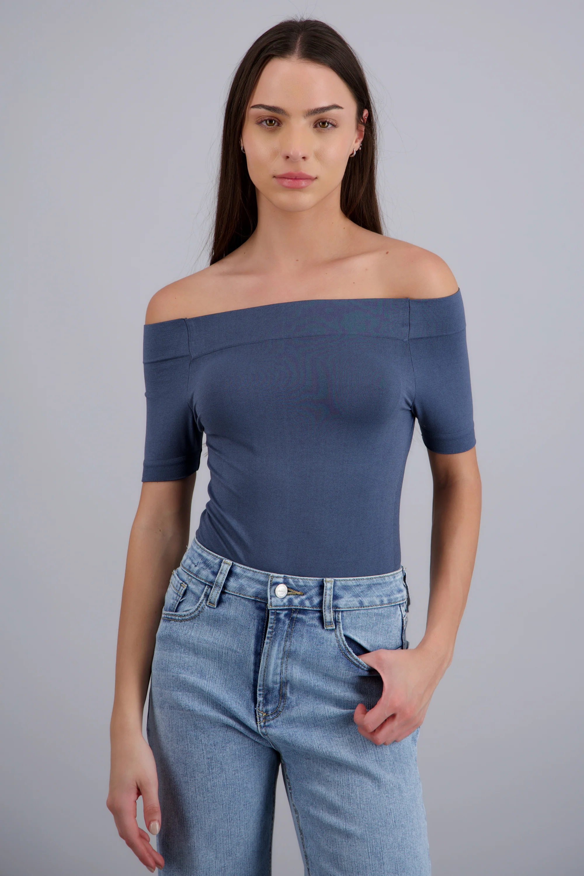 Bodysuit Liso Hombros Descubiertos