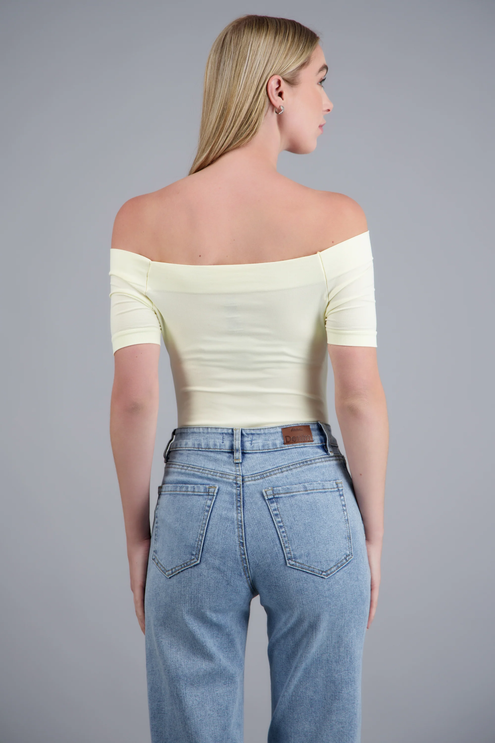 Bodysuit Liso Hombros Descubiertos - Image 3