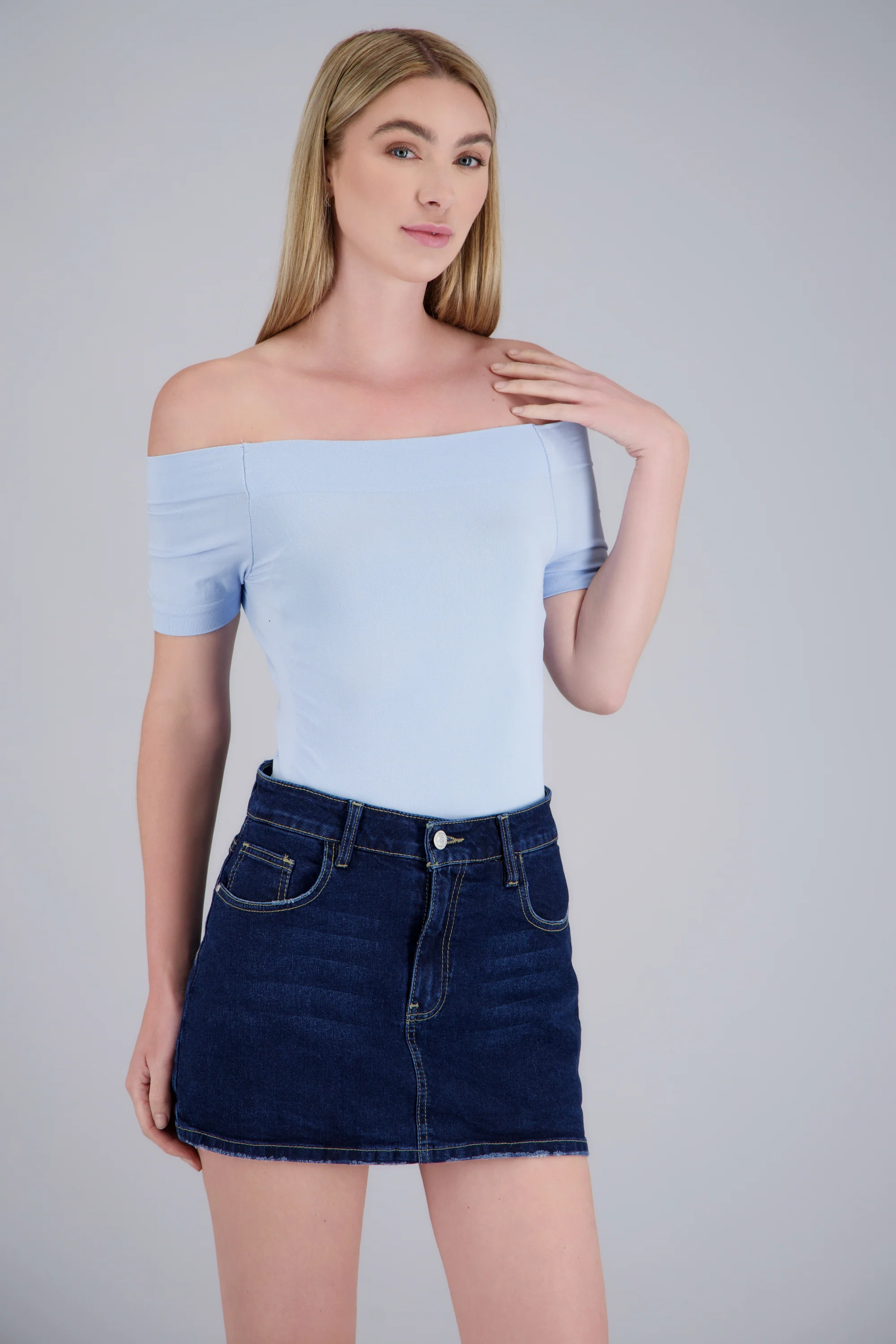 Bodysuit Liso Hombros Descubiertos