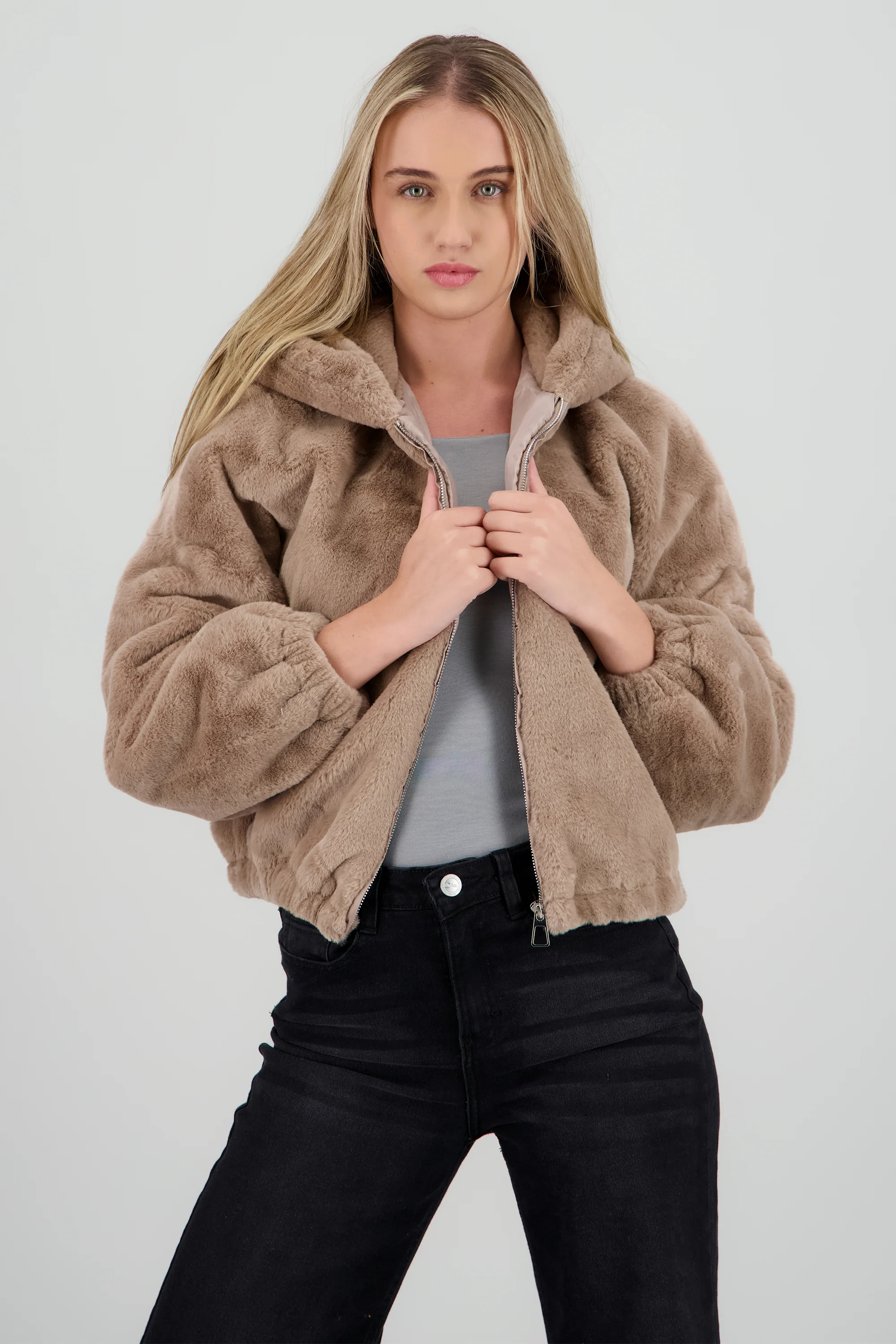 Bomber peluche con gorro - Image 2