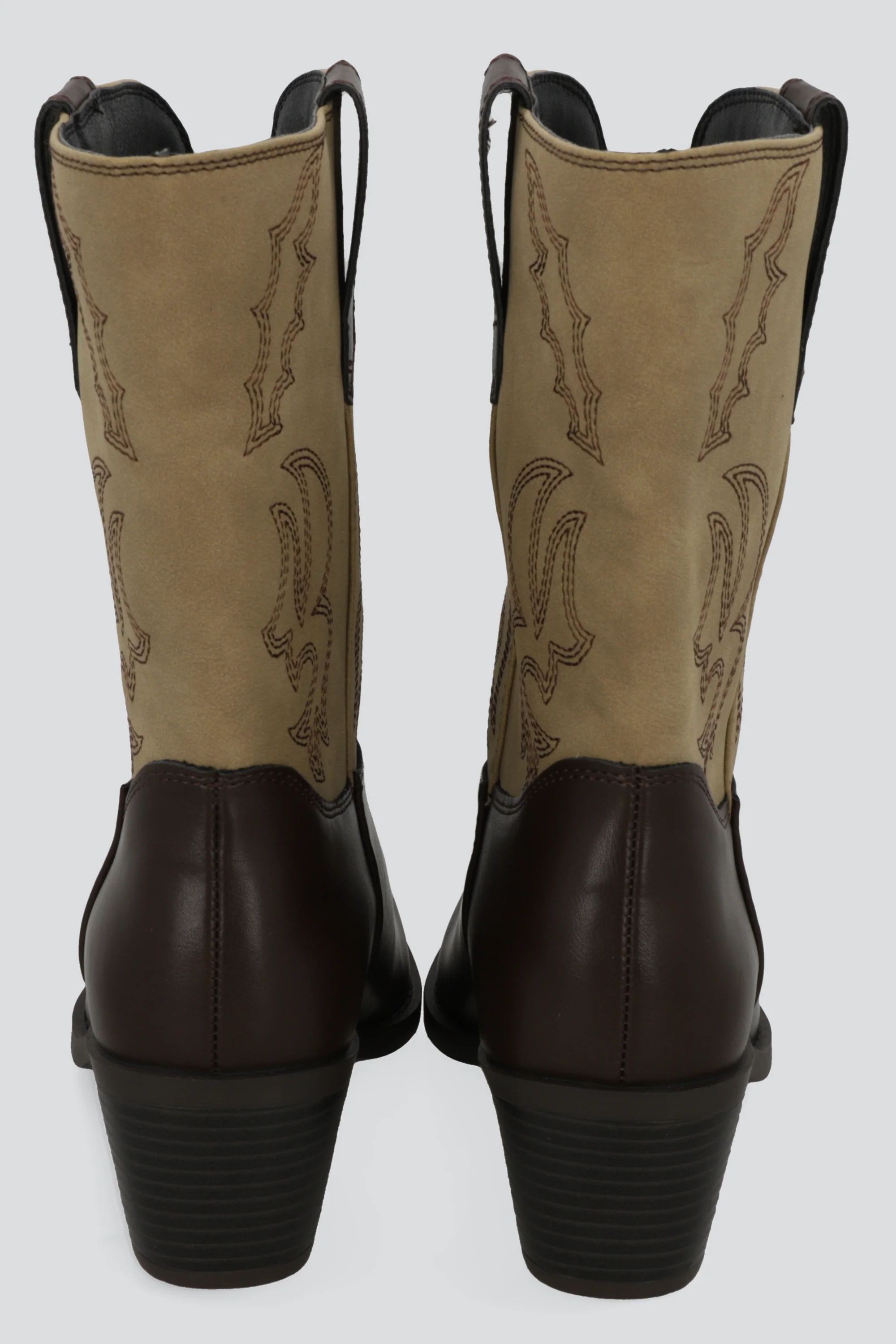 Bota vaquera bordada contrsaste - Image 4