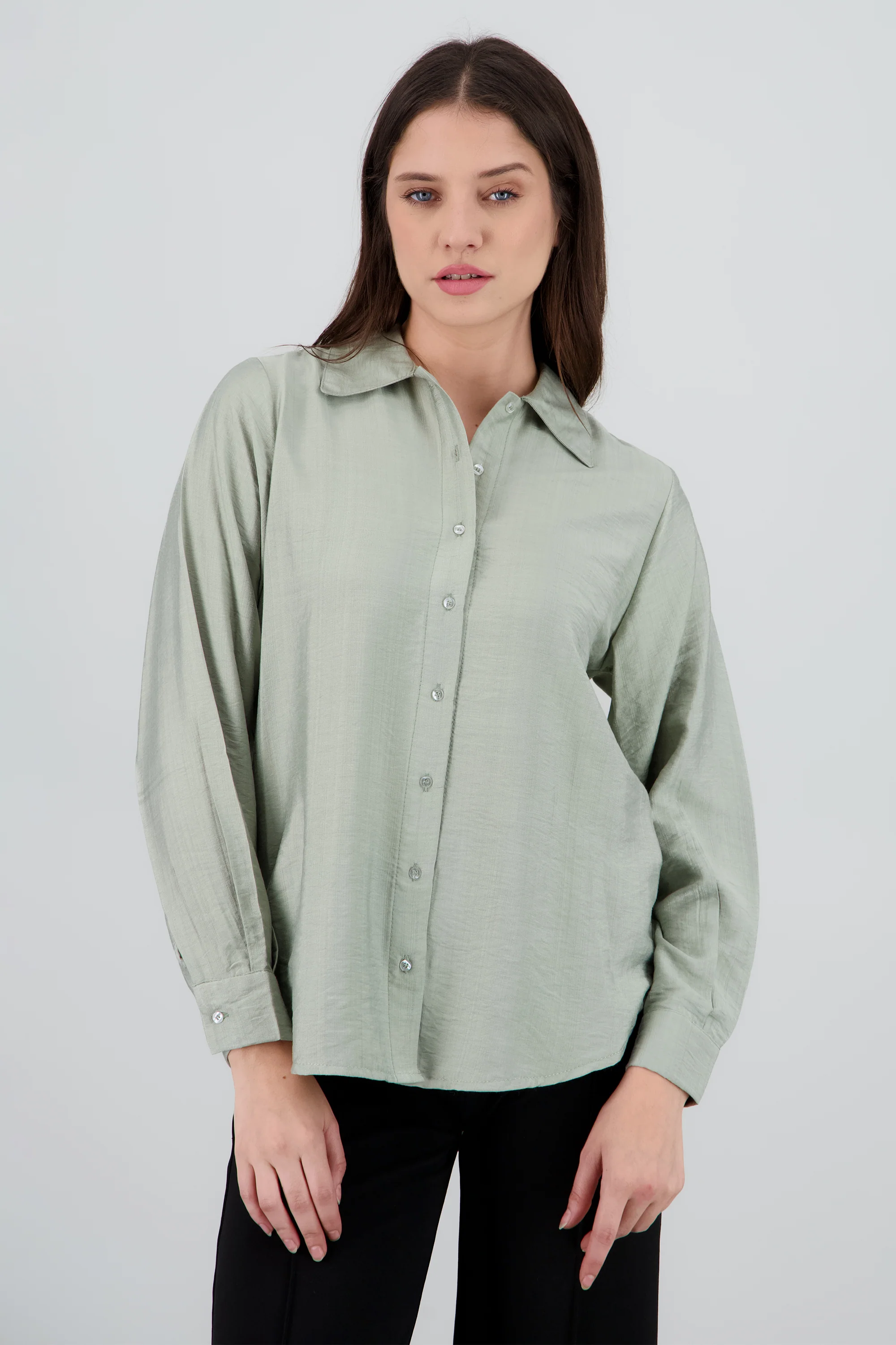 Camisa amplia lisa