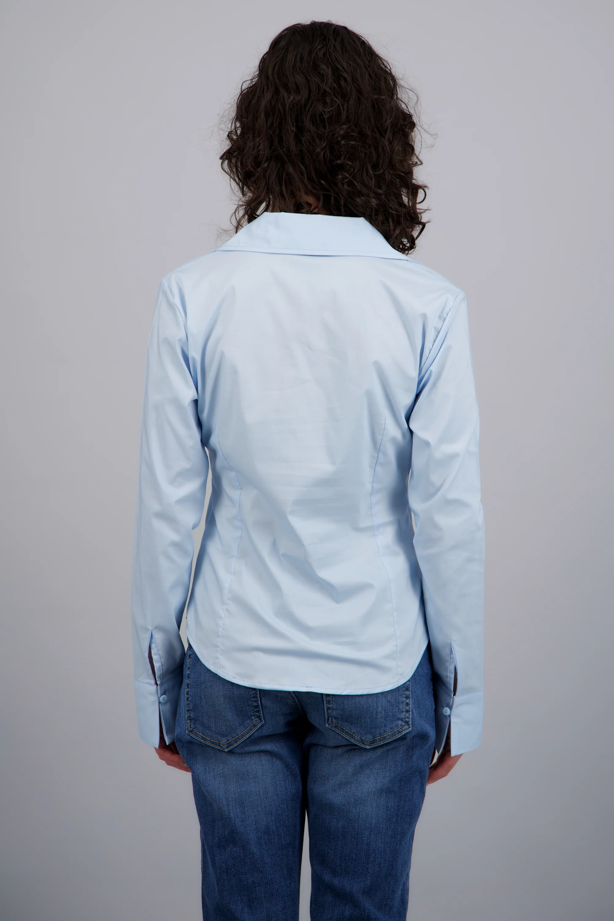 Camisa manga larga detalle cortes - Image 4