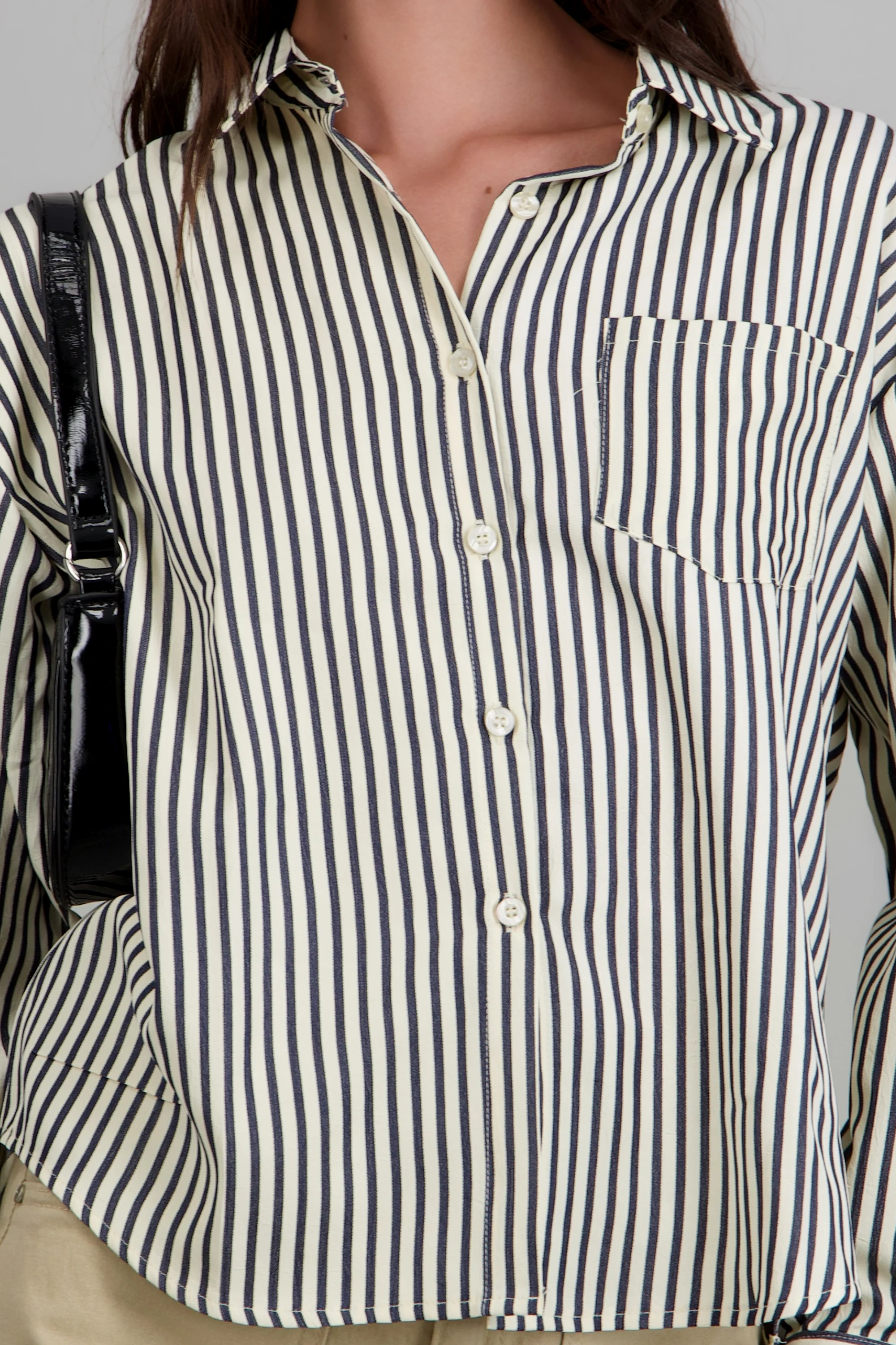 Camisa rayada texturizada - Image 5
