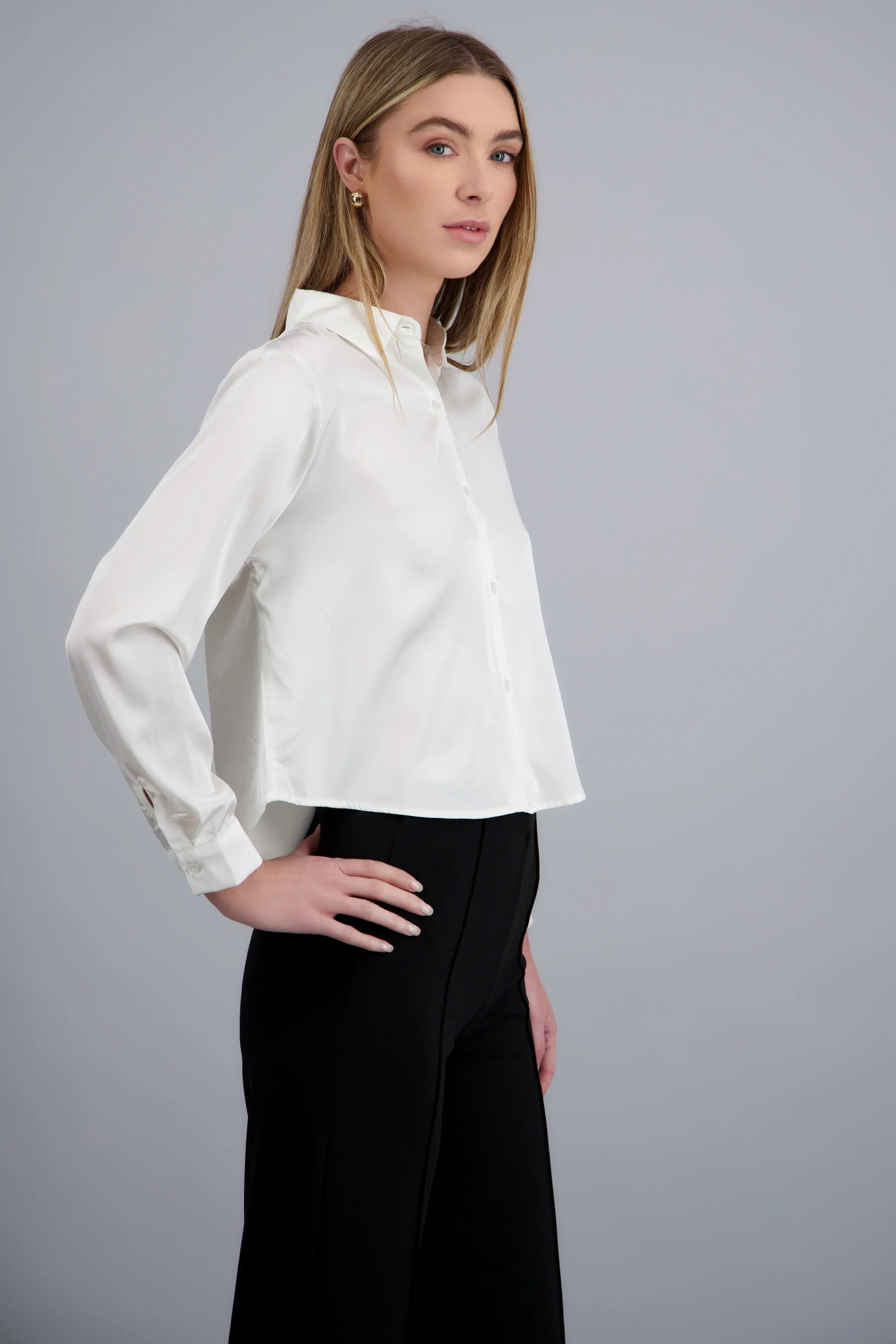 Camisa satinada lisa - Image 3