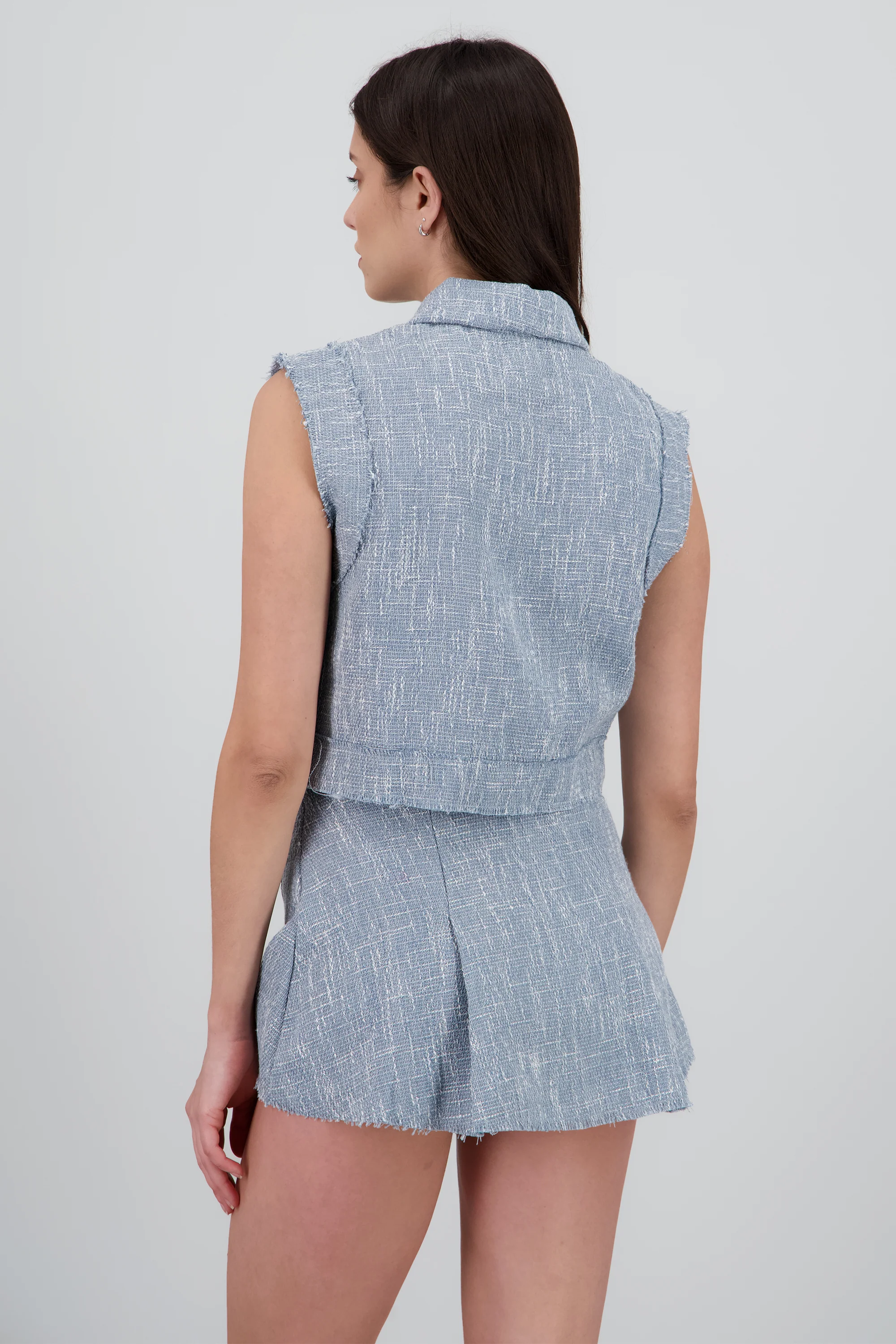 Chaleco tweed detalle botones - Image 4
