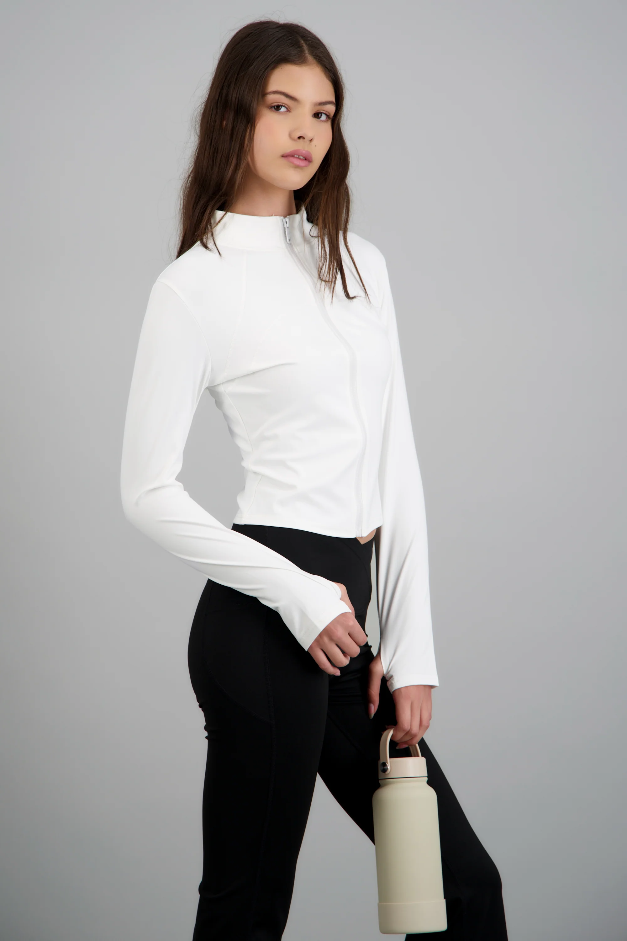 Chamarra con zipper deportiva - Image 3