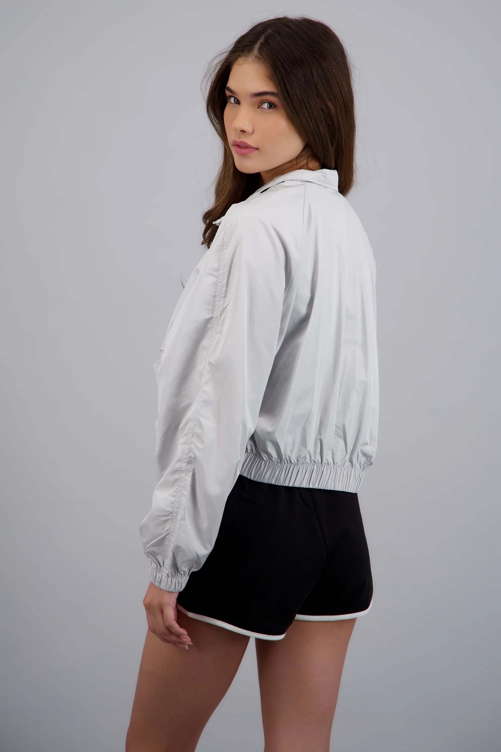 Chamarra deportiva ligera - Image 4