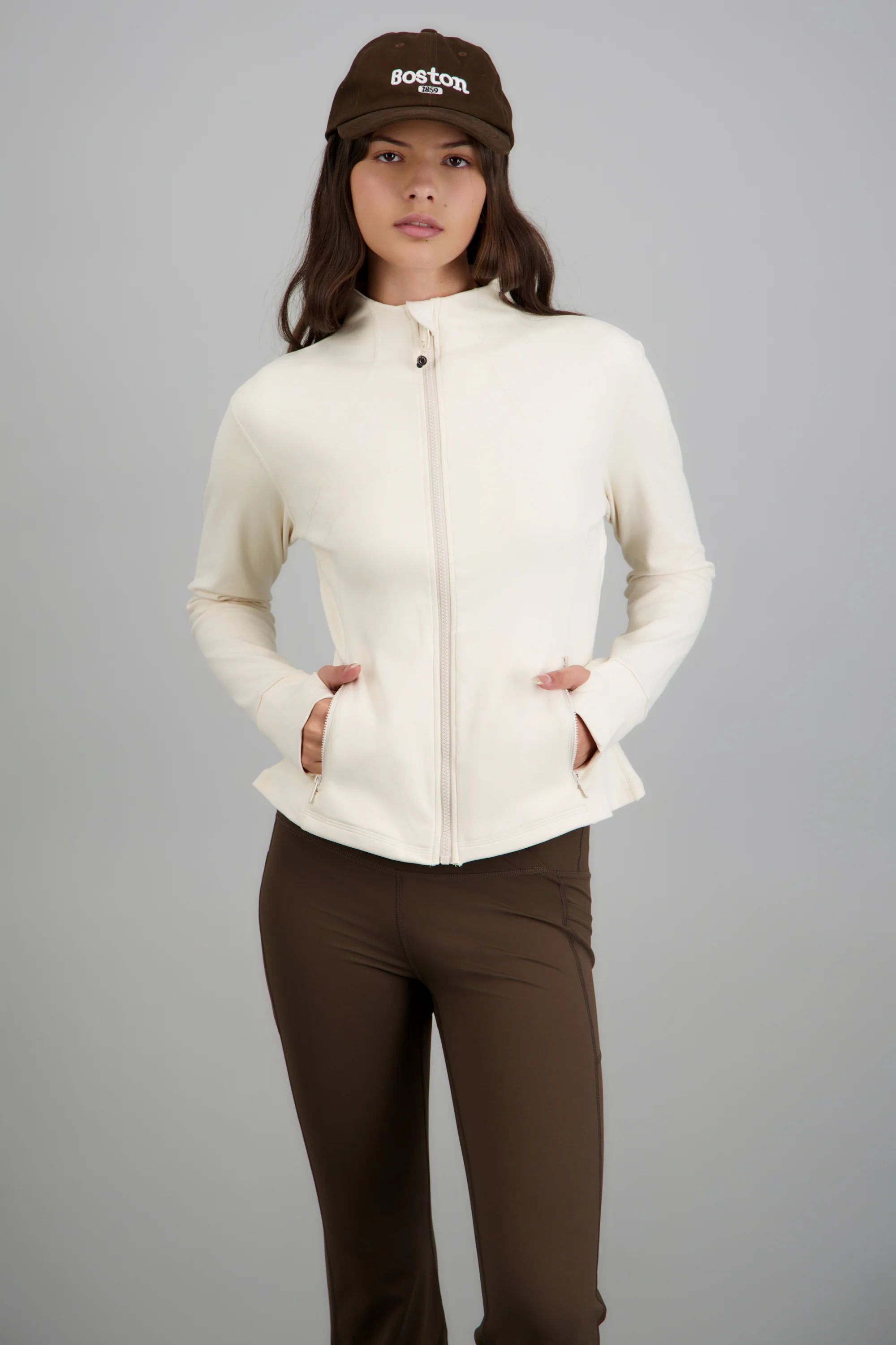 Chamarra fit definido con forro polar ligero - Image 3