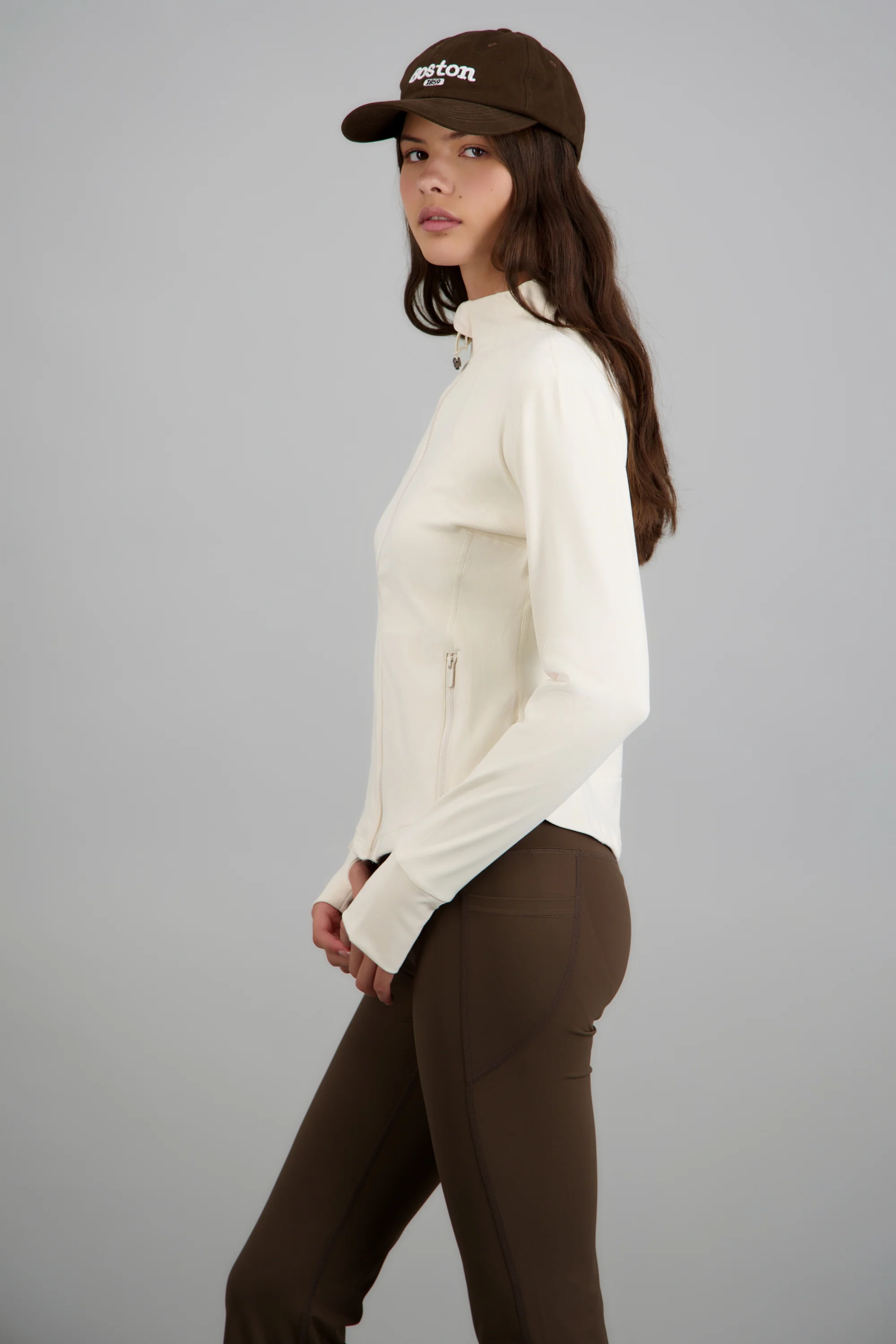 Chamarra fit definido con forro polar ligero - Image 4