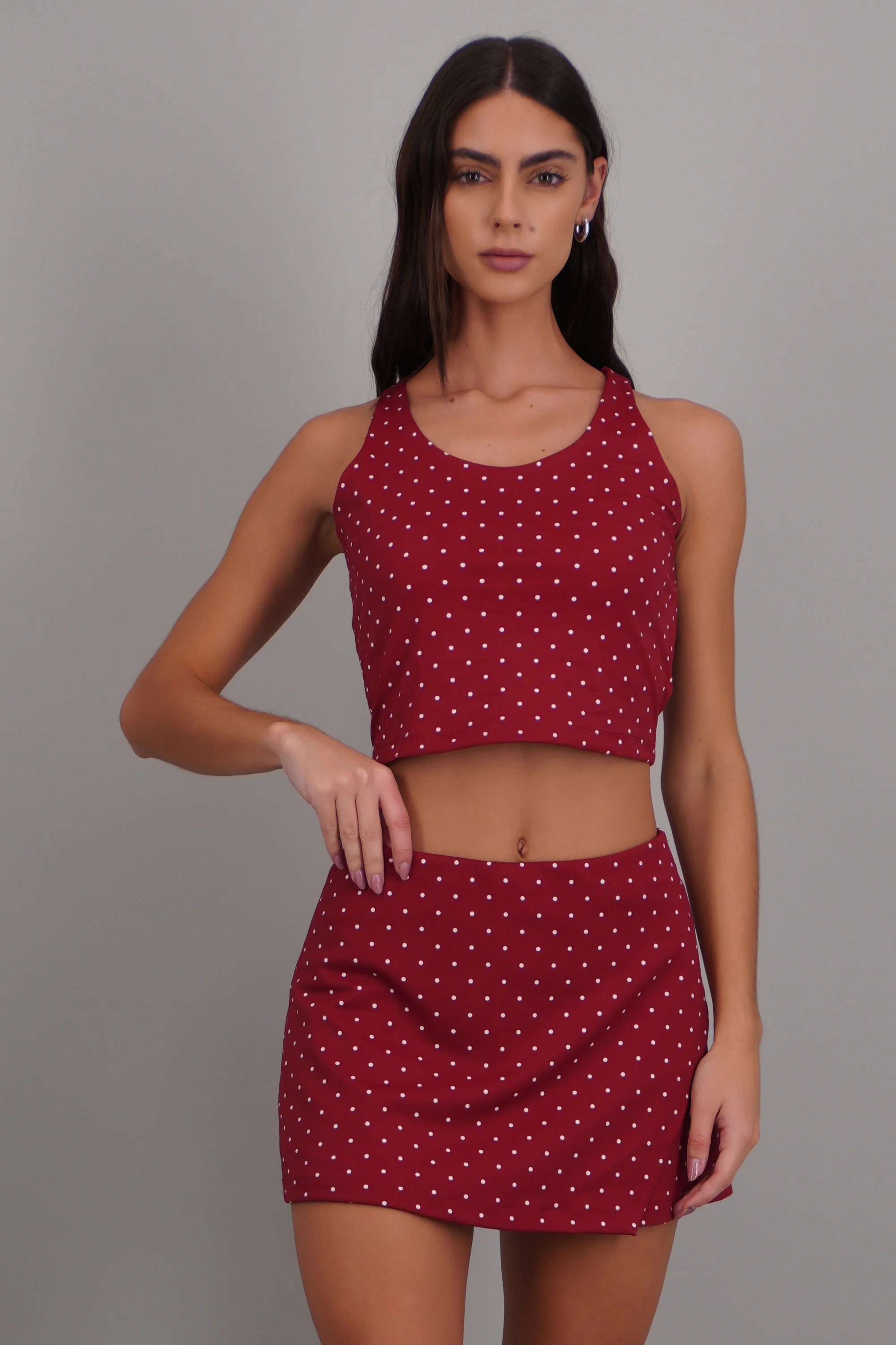 Falda deportiva con short polka dots