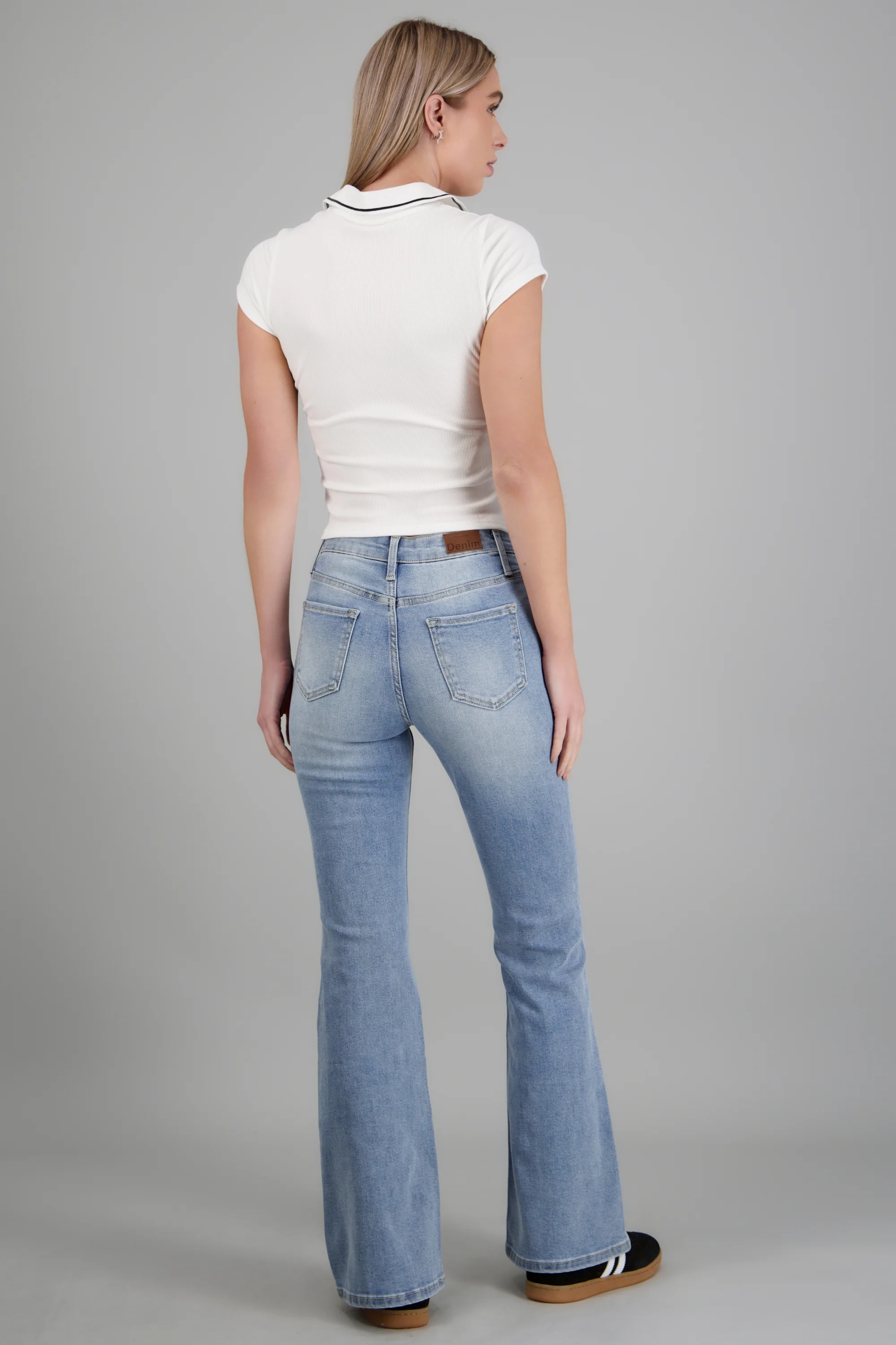 Jeans flare cintura media - Image 4