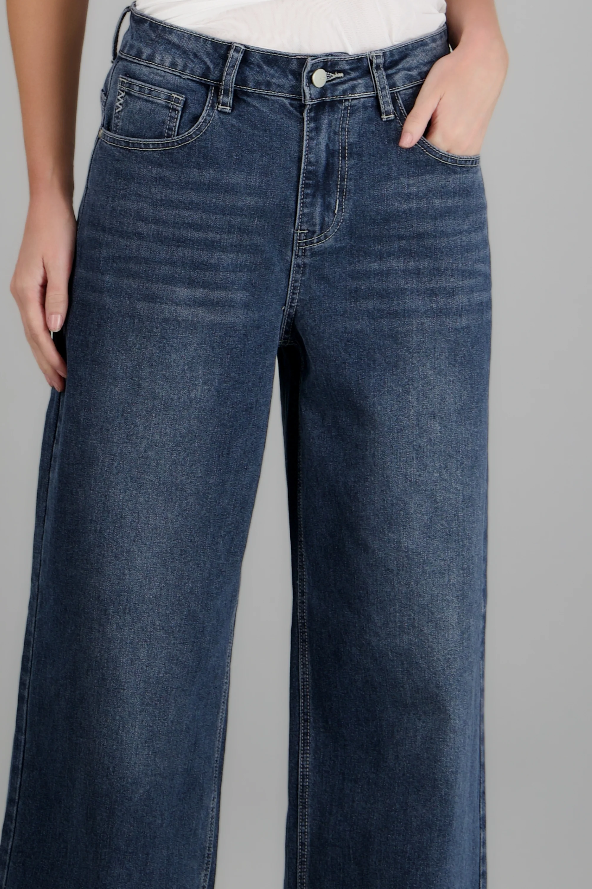 Jeans straight desgaste - Image 5