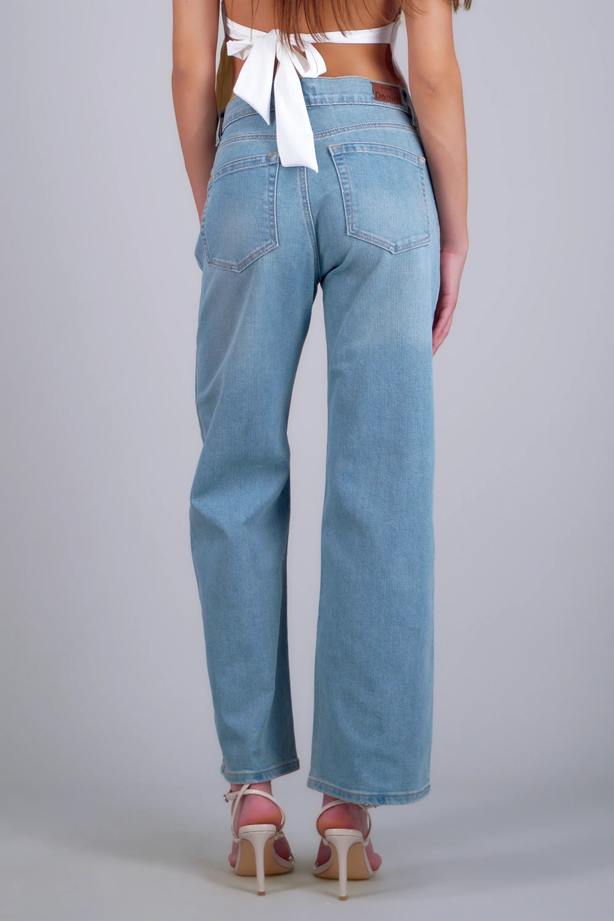 Jeans straight entintados - Image 4