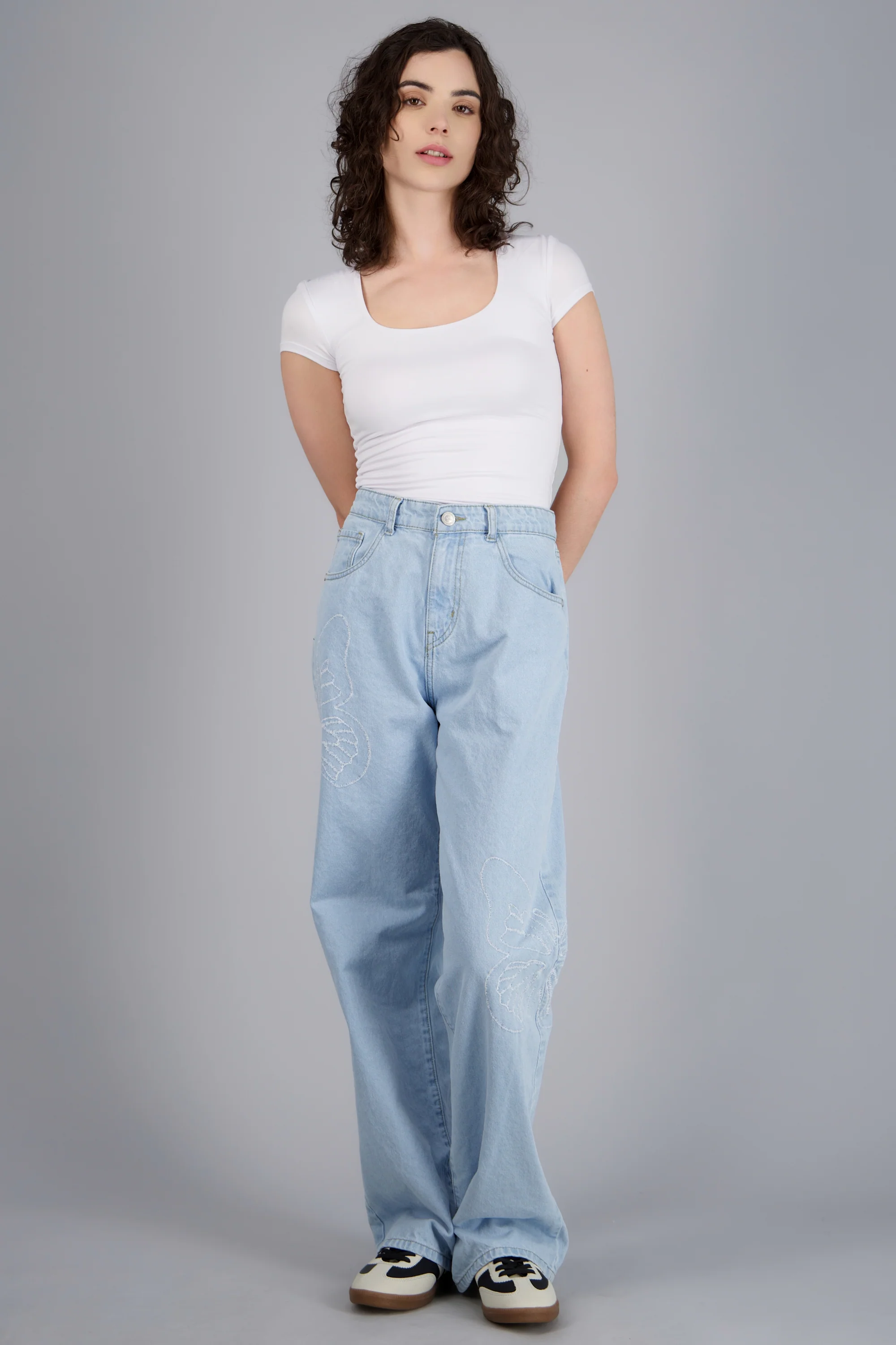 Jeans straight mariposas