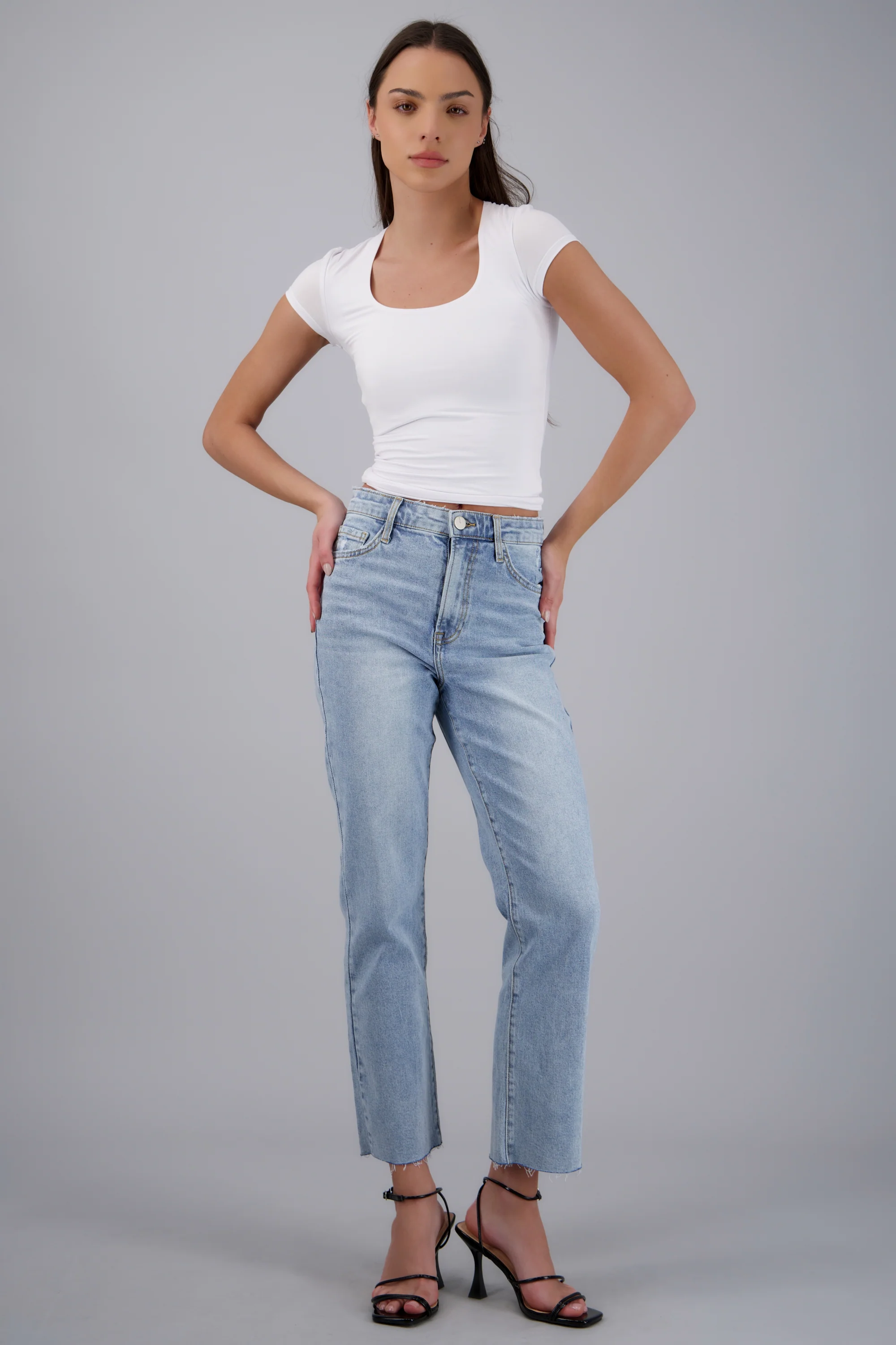 JEANS STRAIGHT AL CORTE - Image 3