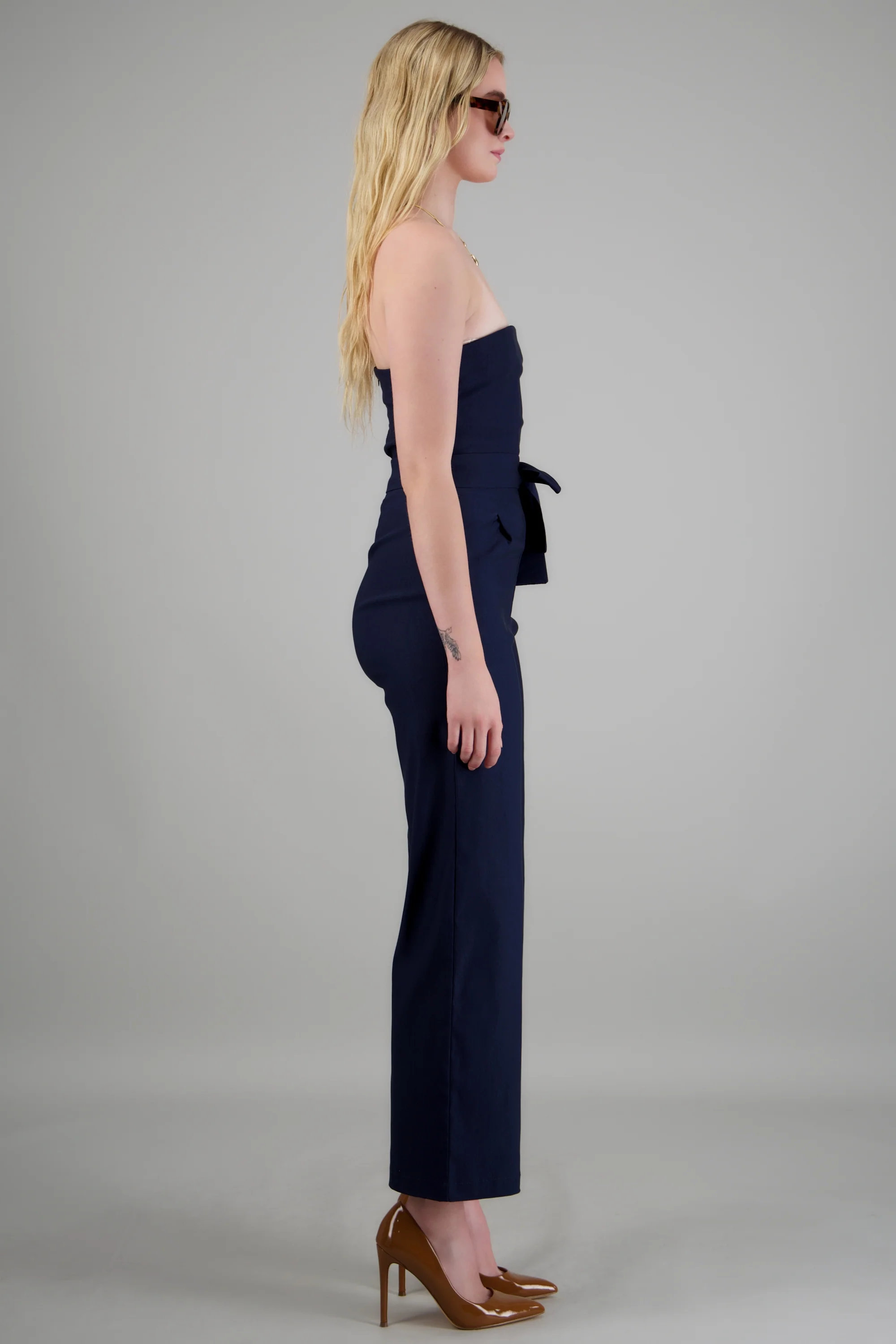 Jumpsuit strapless con cinto - Image 3
