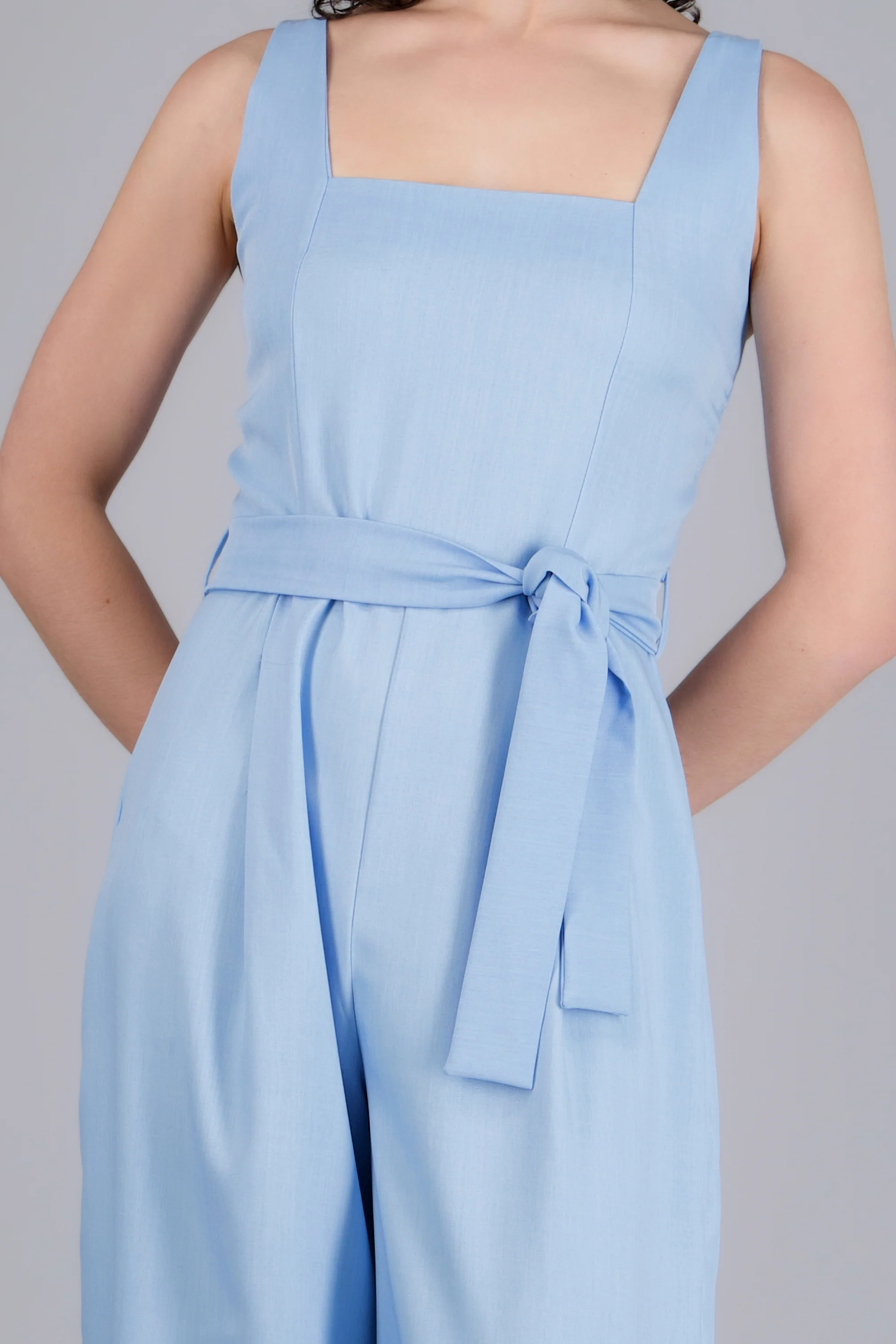 Jumpsuit tirantes detalle cinturon - Image 5