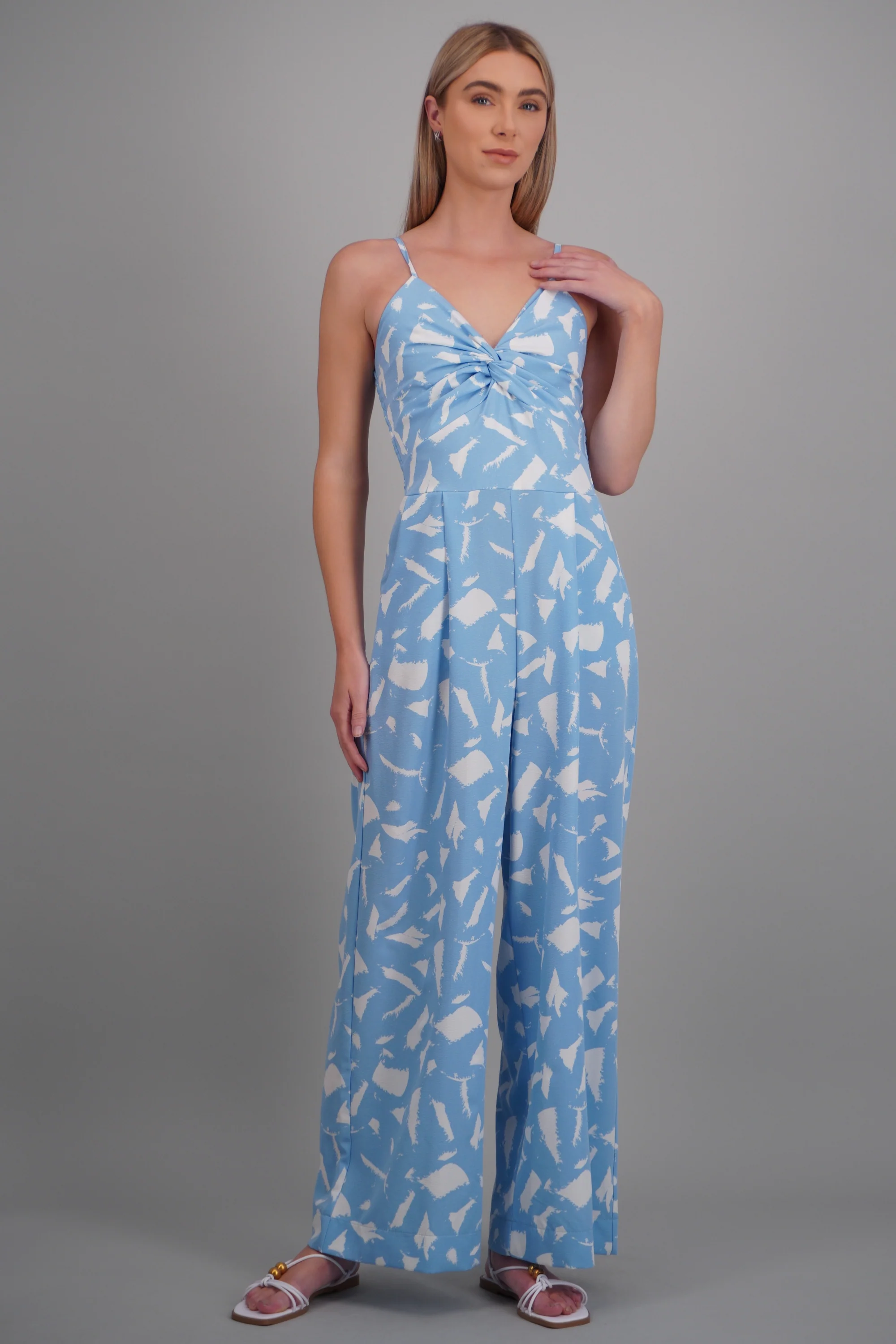 Jumpsuit tirantes detalle nudo y estampado - Image 2