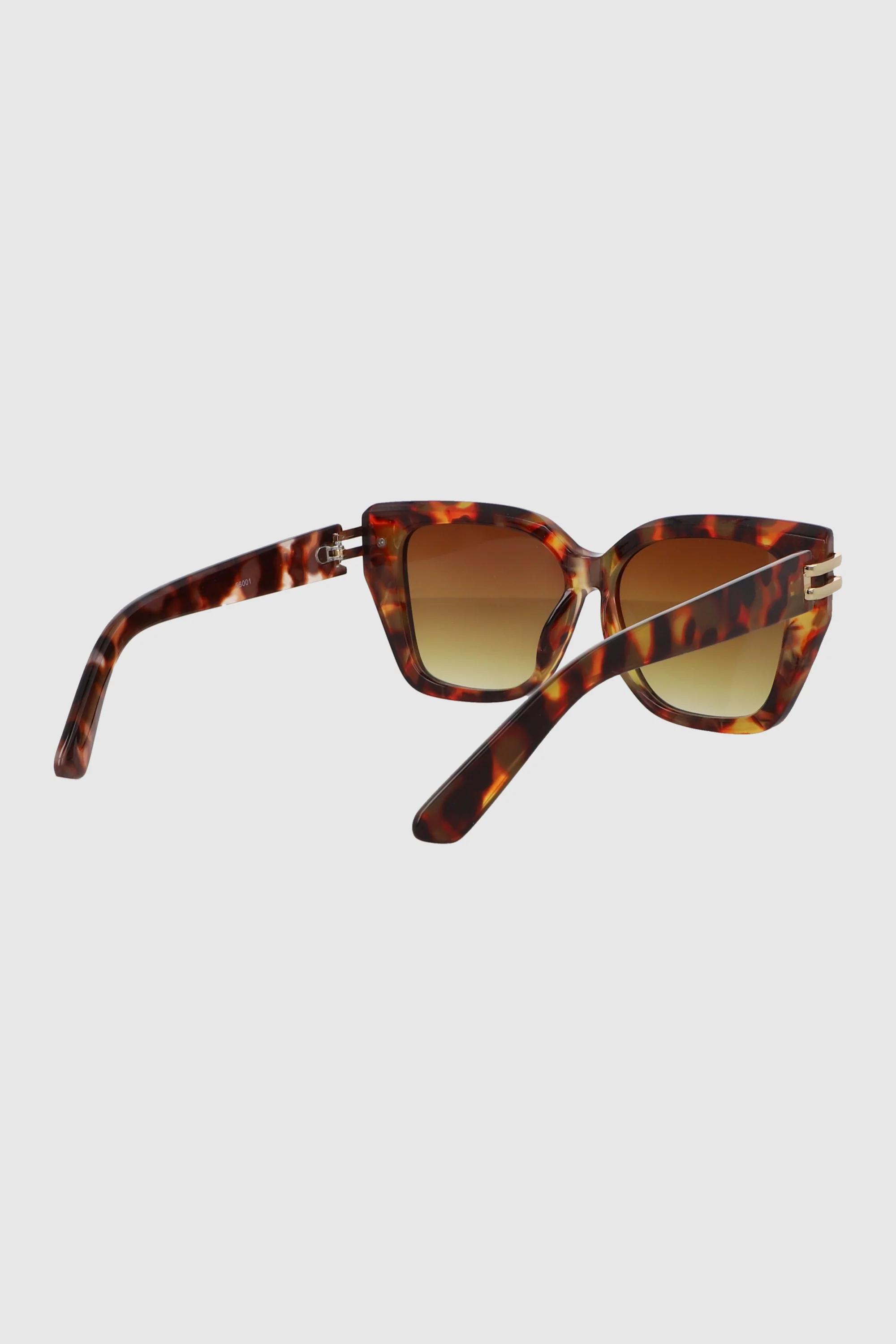Lente cuadrado cateye con detalle metalico - Image 4