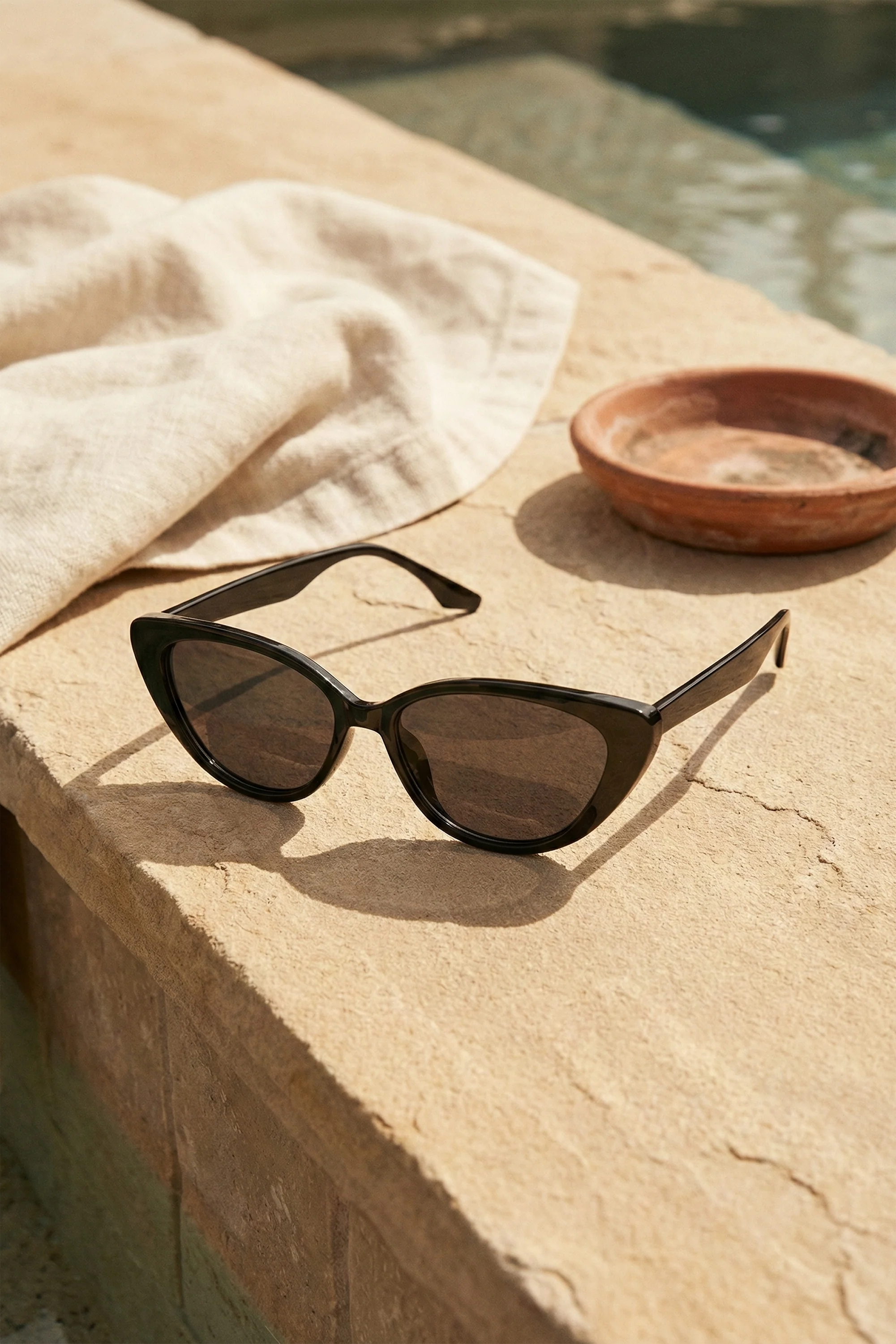 Lentes cat eye monocromaticos