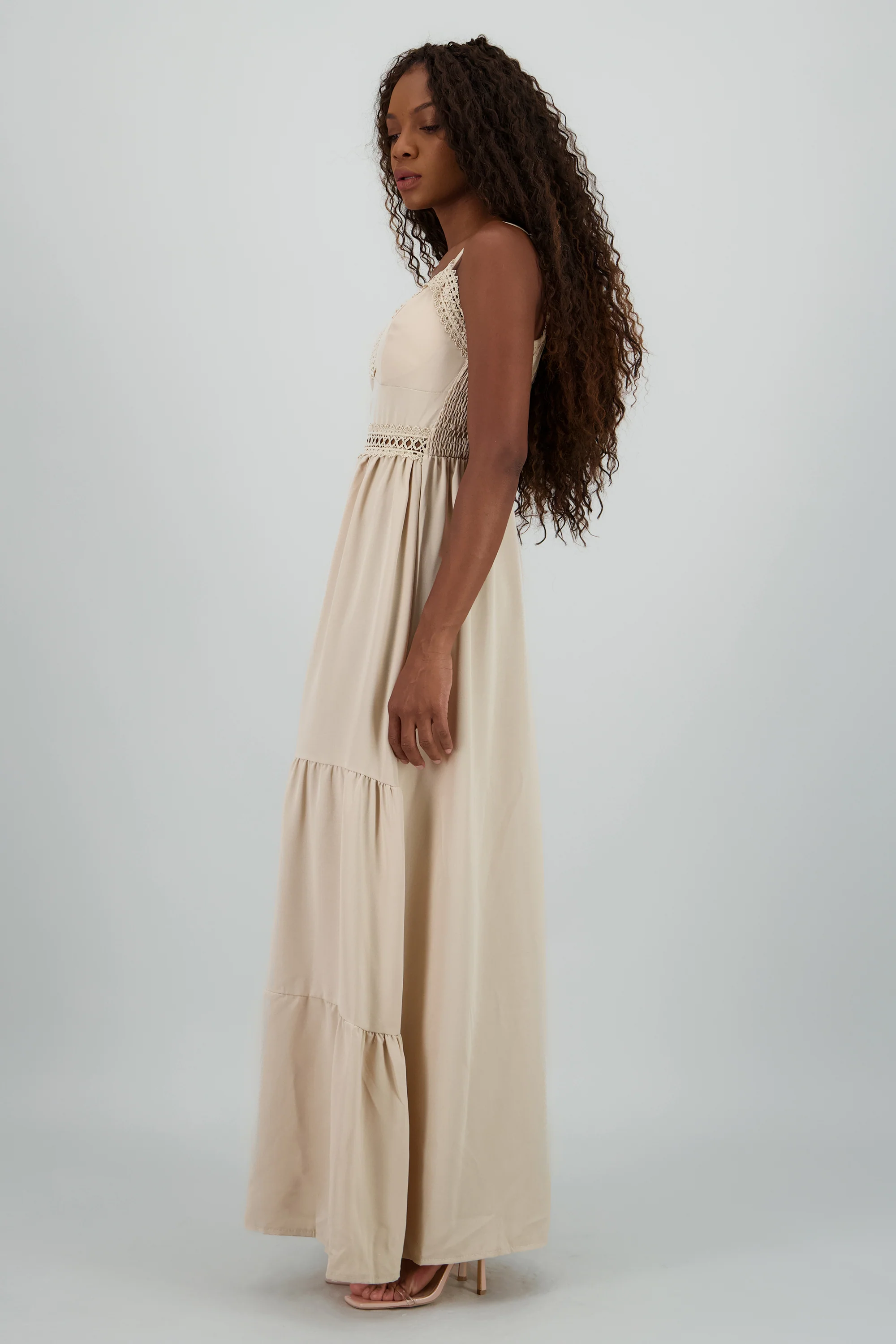 Maxi vestido con copas - Image 3