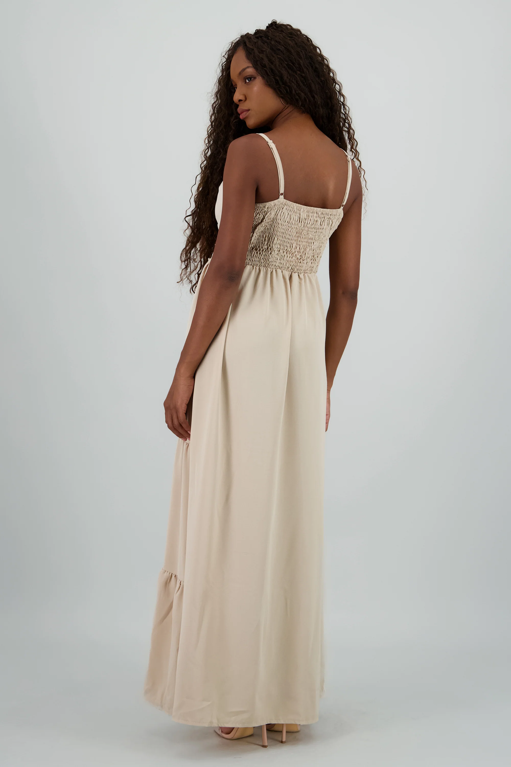 Maxi vestido con copas - Image 4
