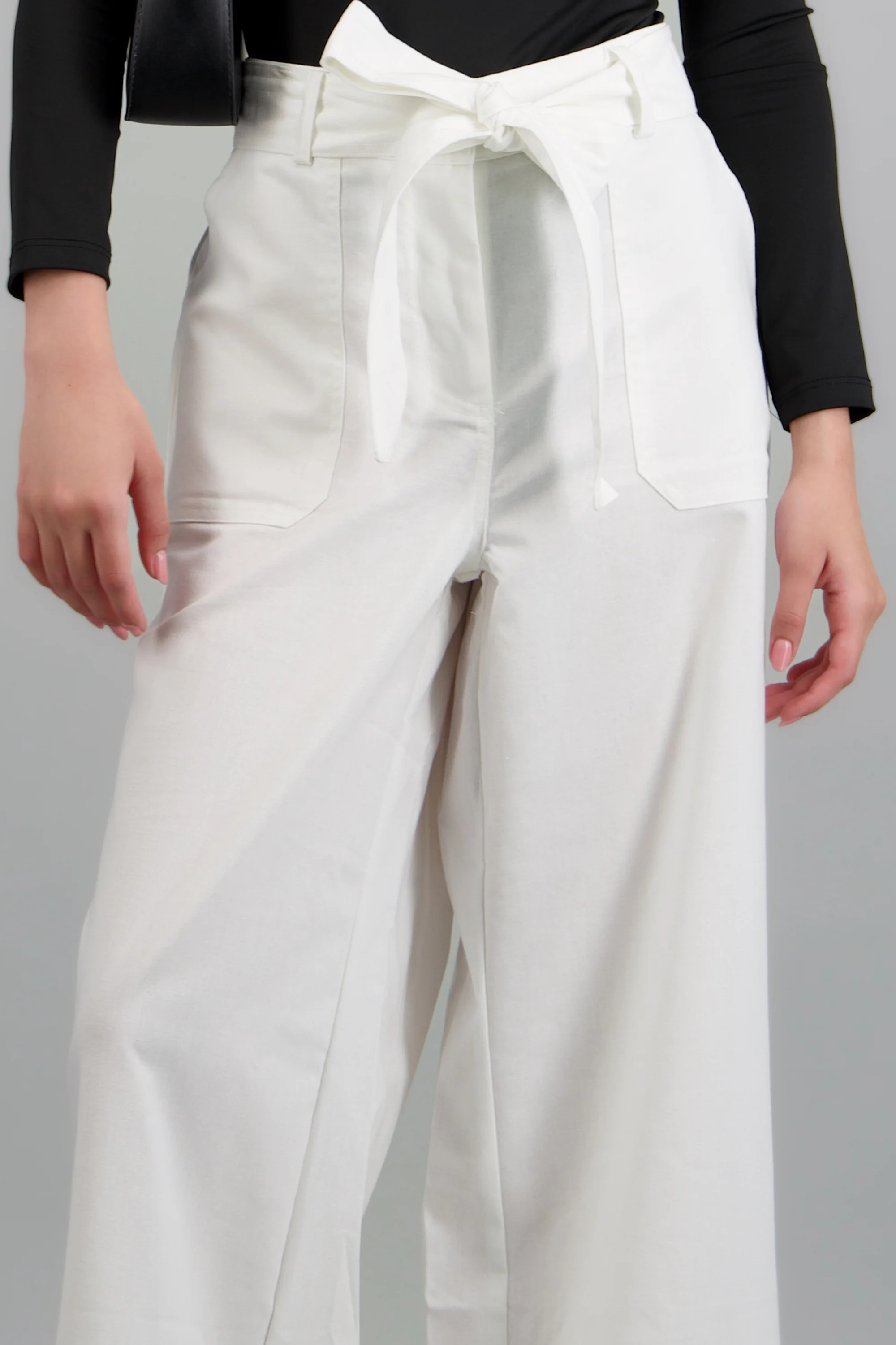 Pantalon amplio con cinta - Image 5