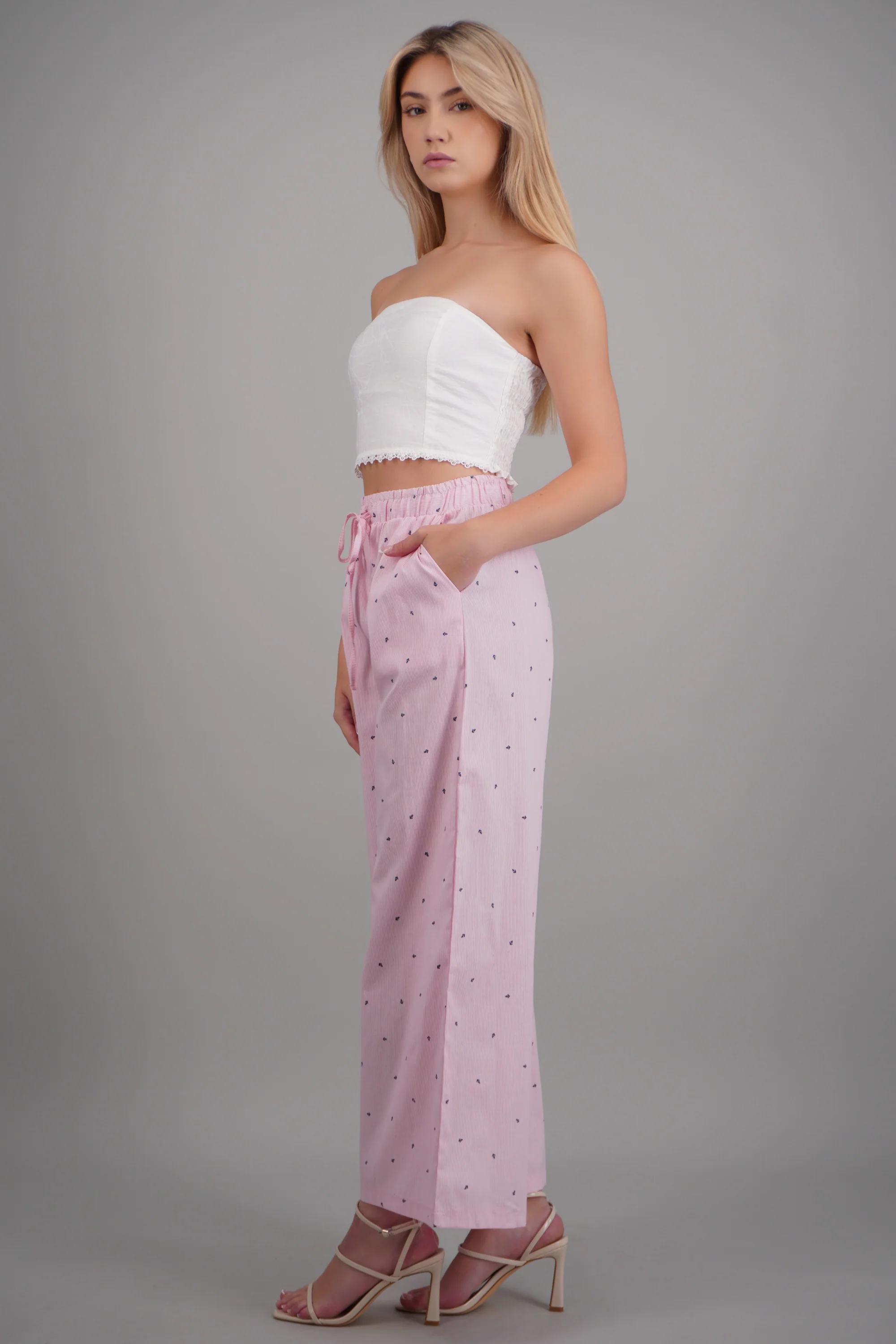 Pantalon amplio con cintura ajustable - Image 3