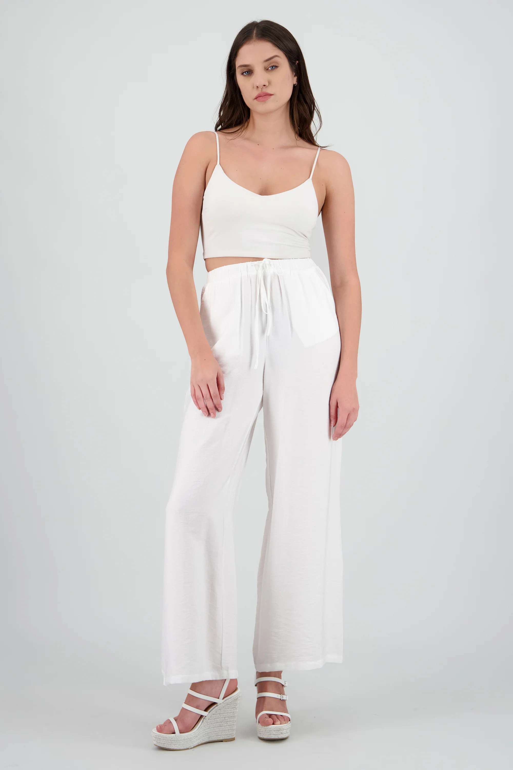 Pantalon amplio con jareta