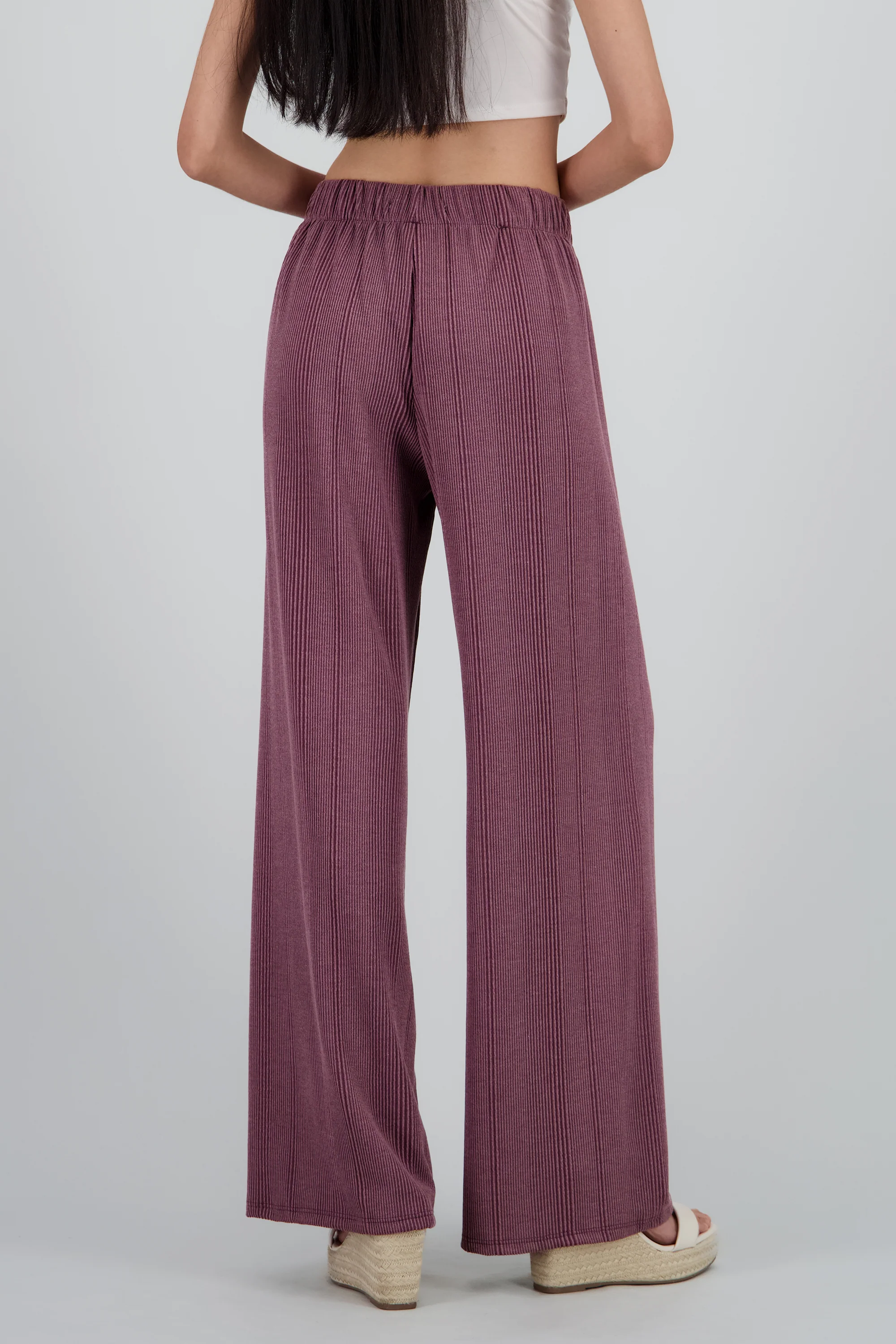 Pantalon amplio detalle textura - Image 4