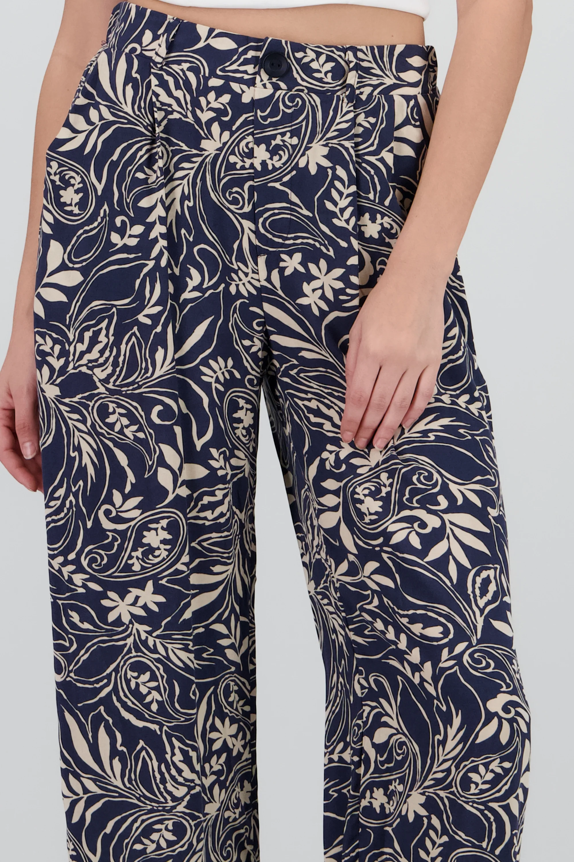 Pantalon amplio estampado con pretina lisa - Image 5
