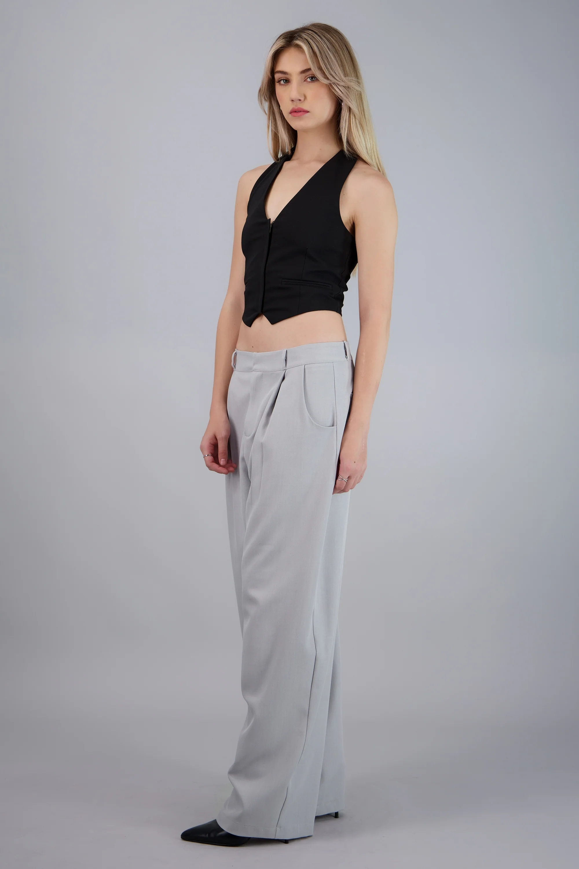 Pantalon amplio sastreado detalle pinzas - Image 3