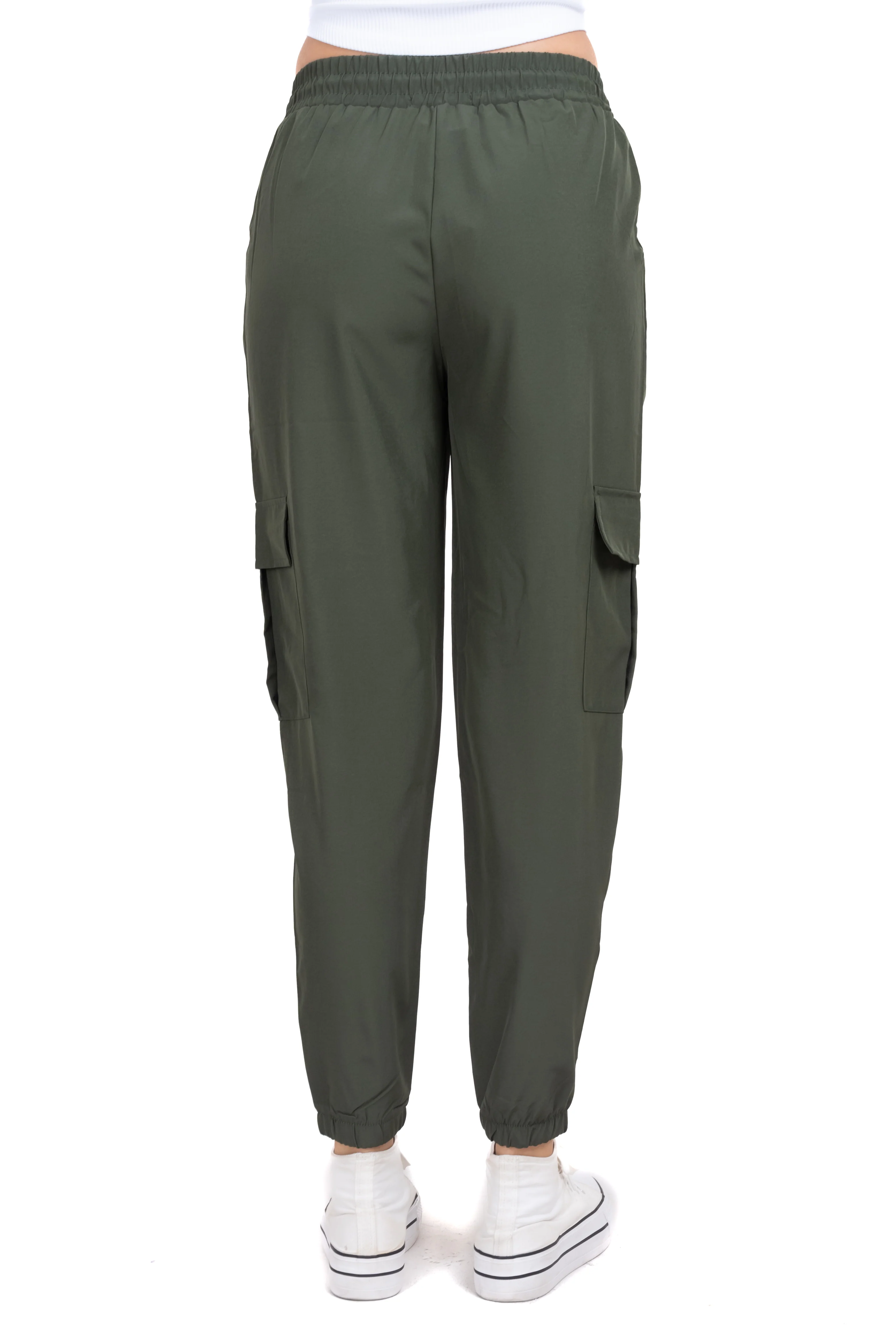 Pantalón Cargo Monocolor Bolsas - Image 4